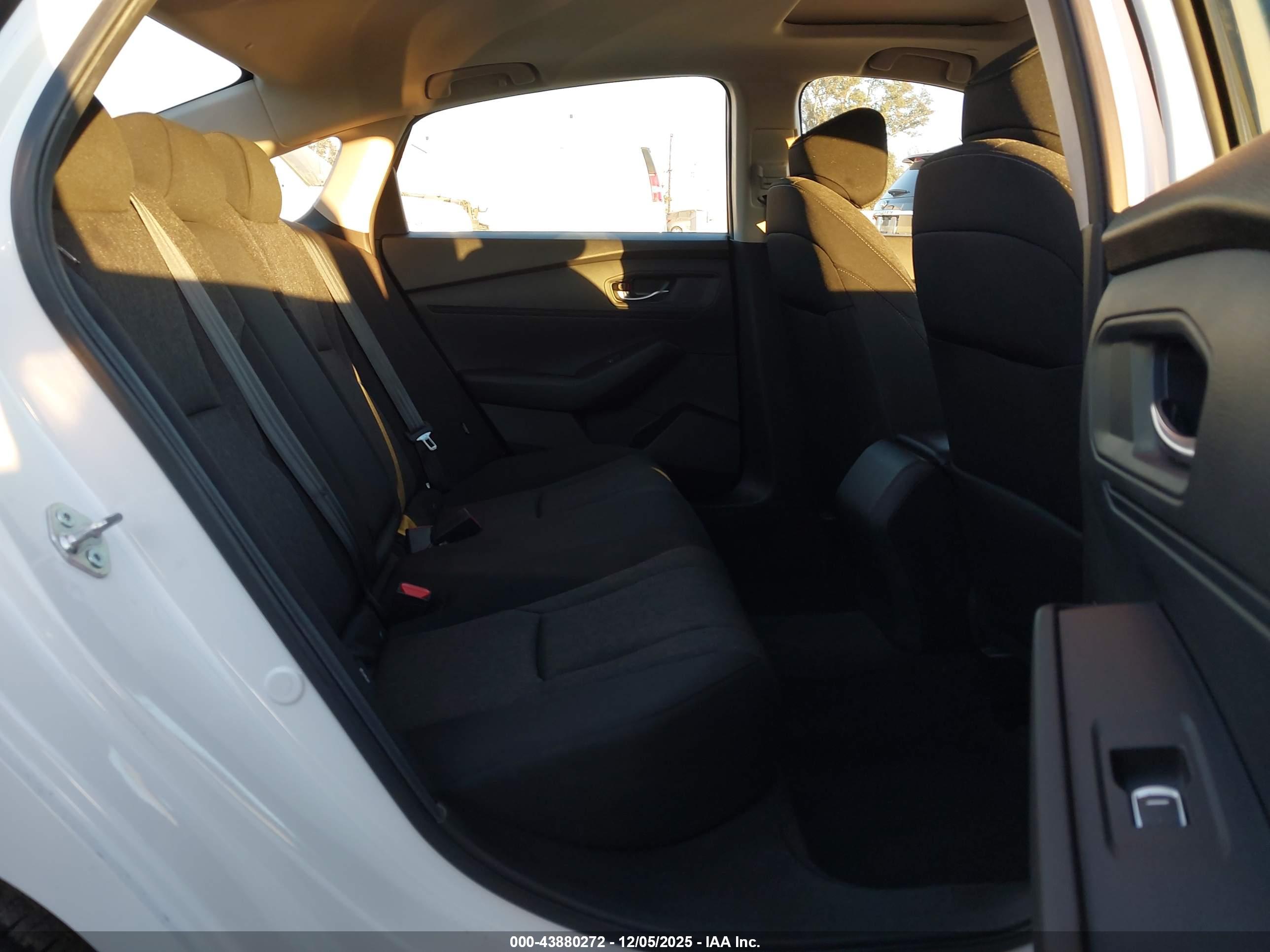 HONDA ACCORD image 8