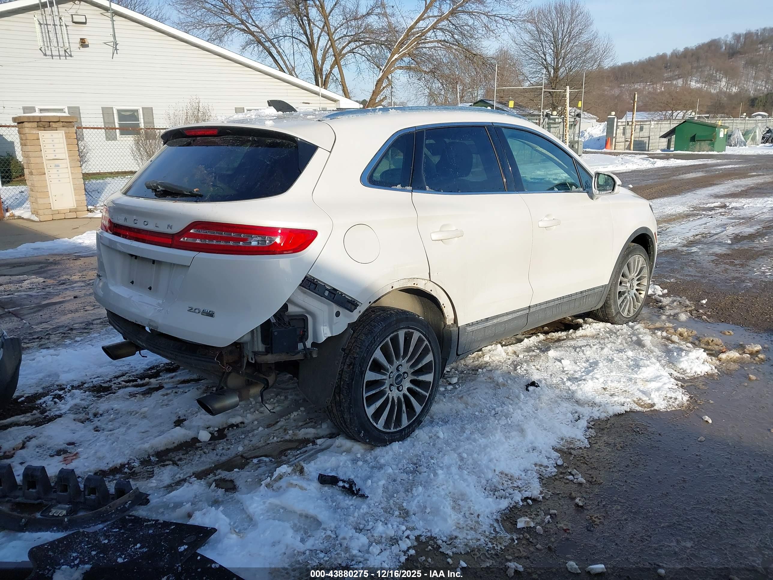 LINCOLN MKC image 4