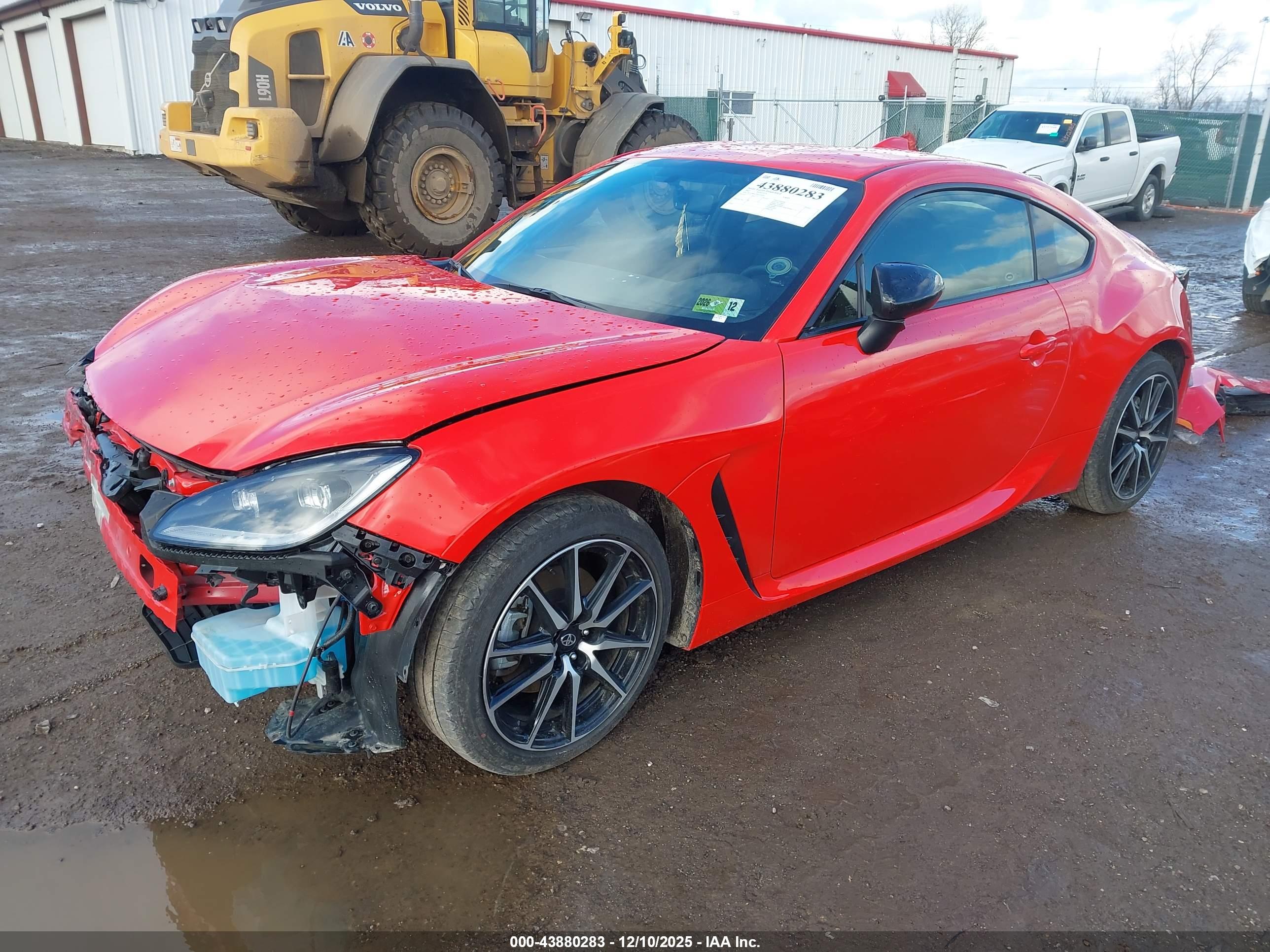 TOYOTA GR86 image 2