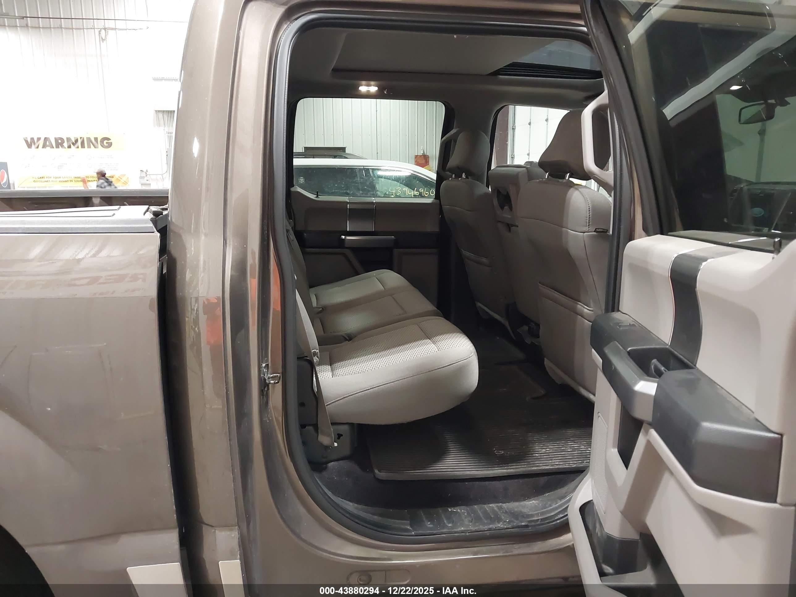 FORD F-150 image 8