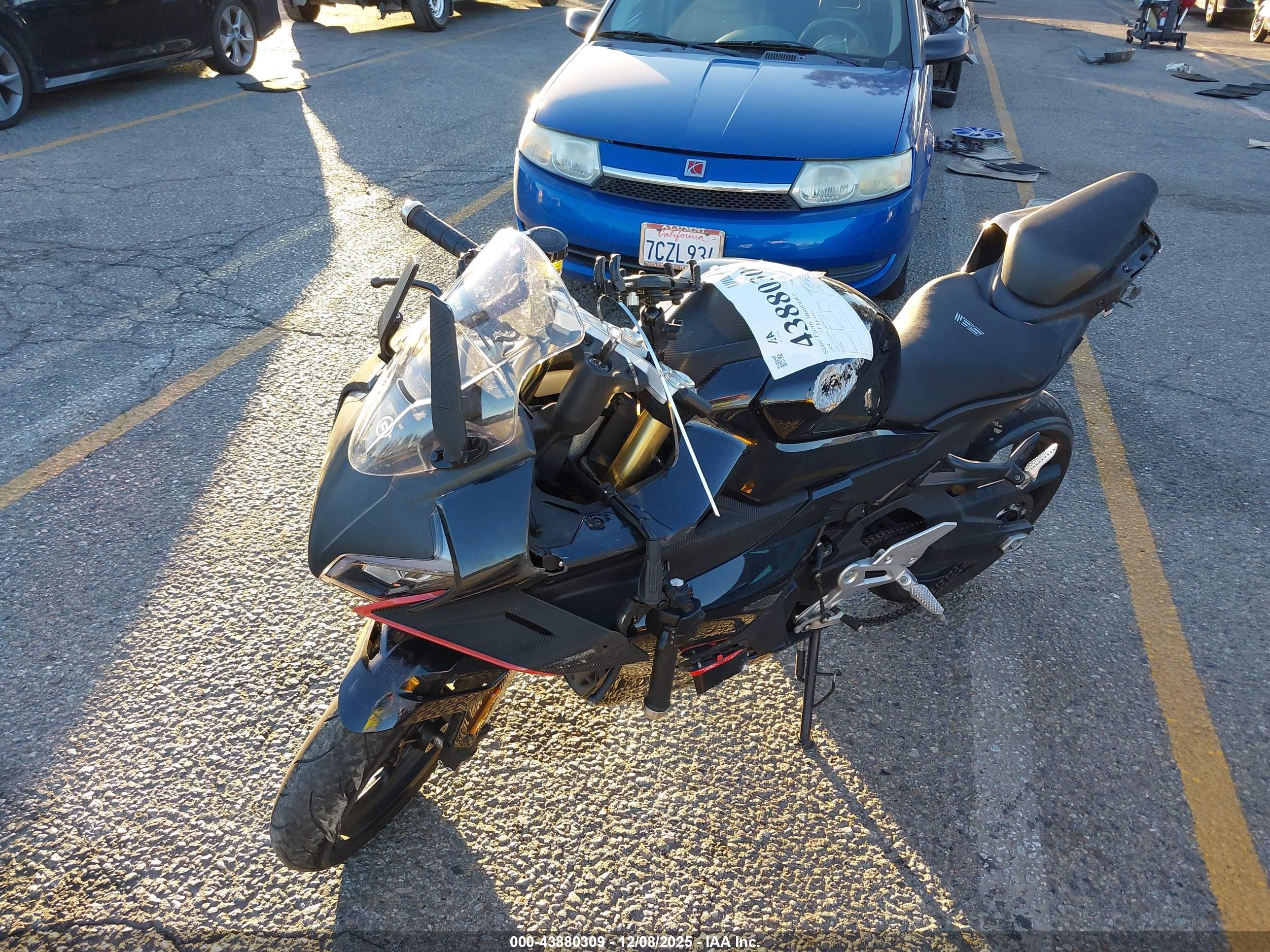 CF MOTO image 2