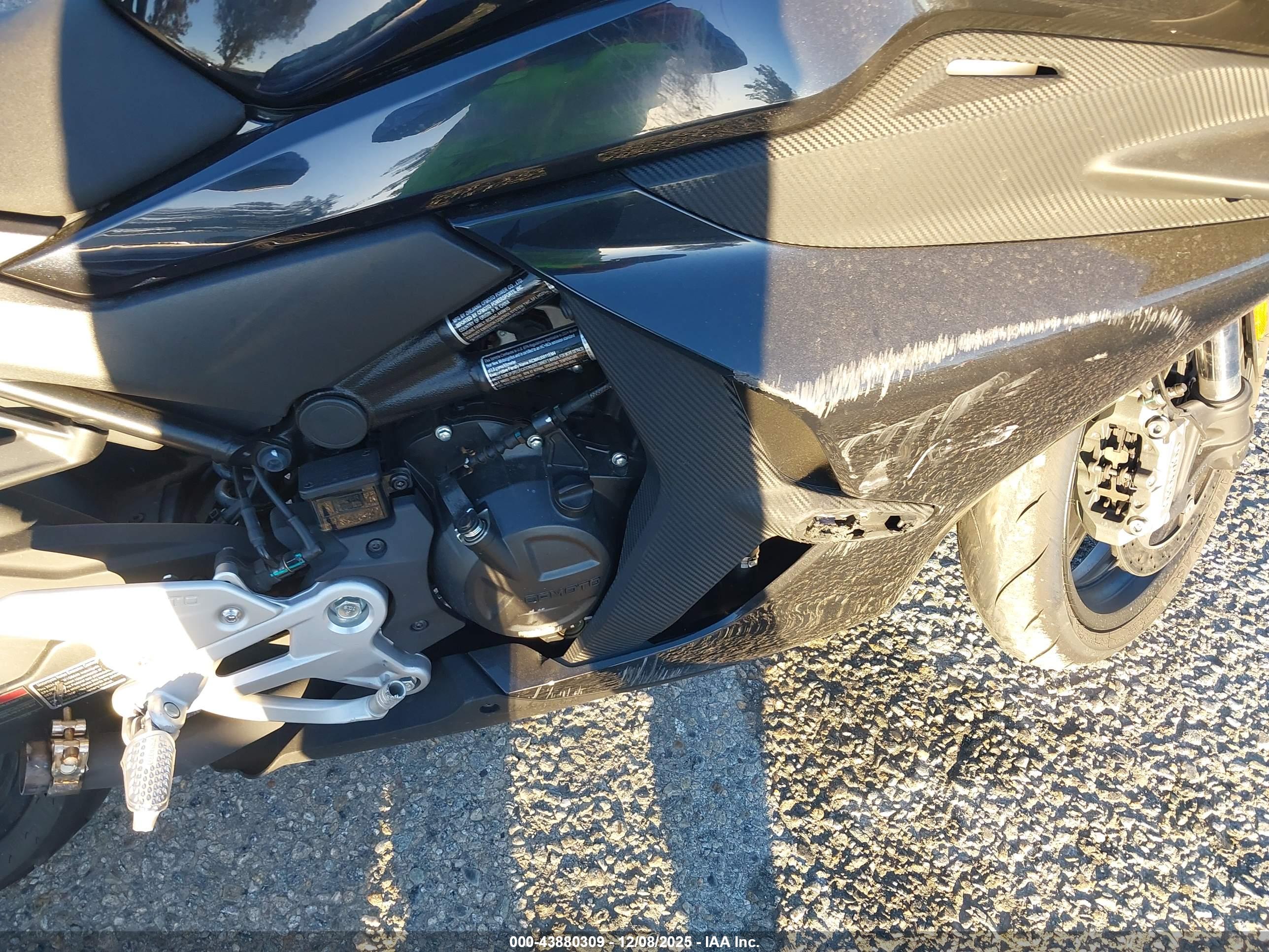 CF MOTO image 8