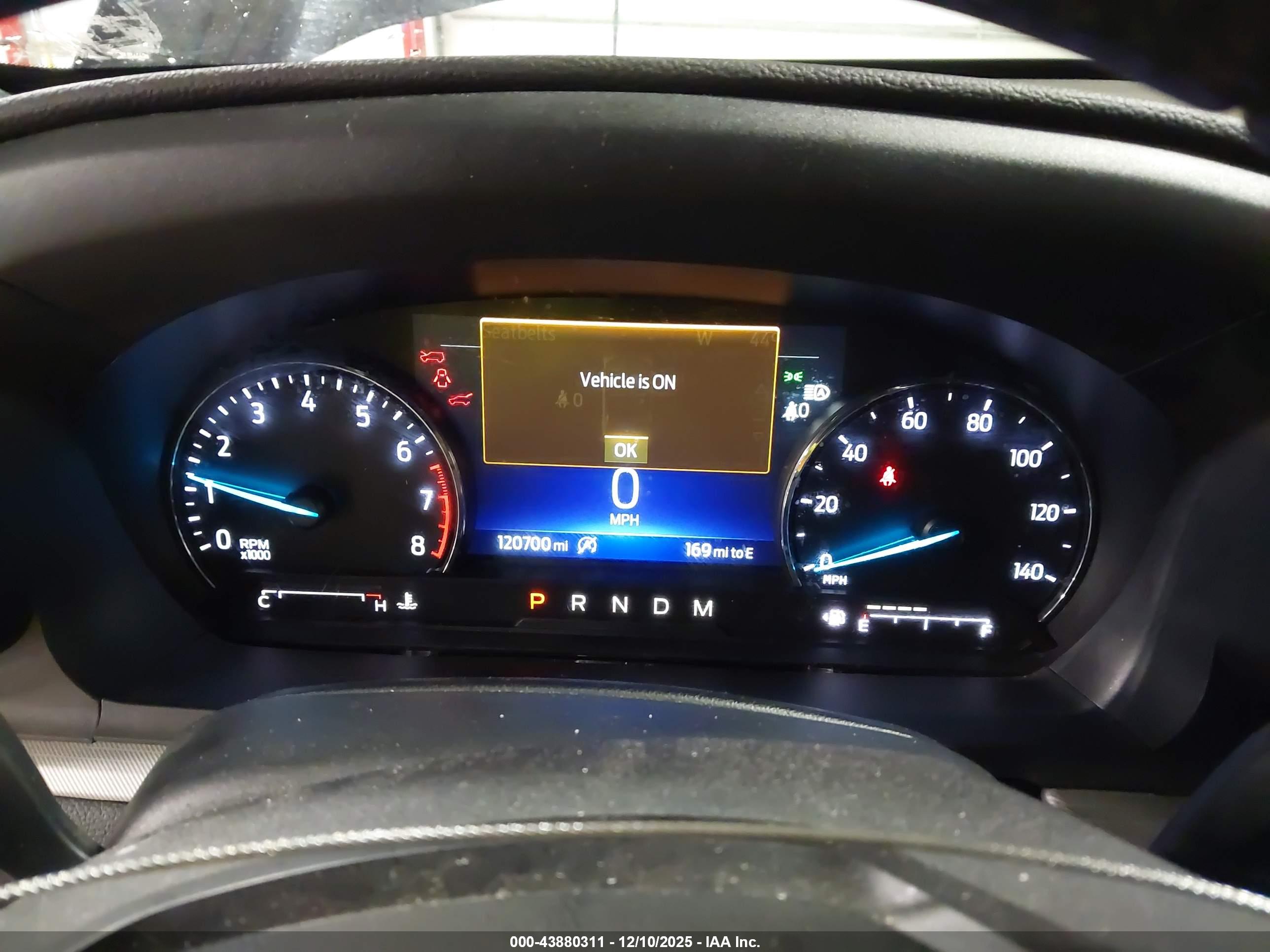 FORD EXPLORER image 7
