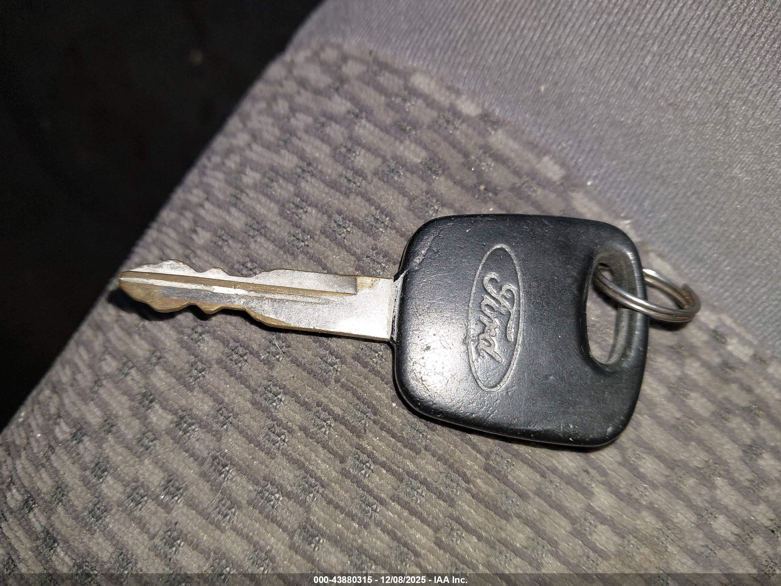 FORD F-150 image 11