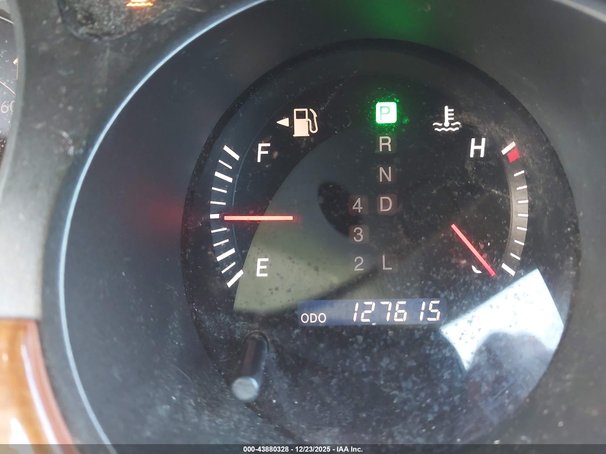 LEXUS ES image 7