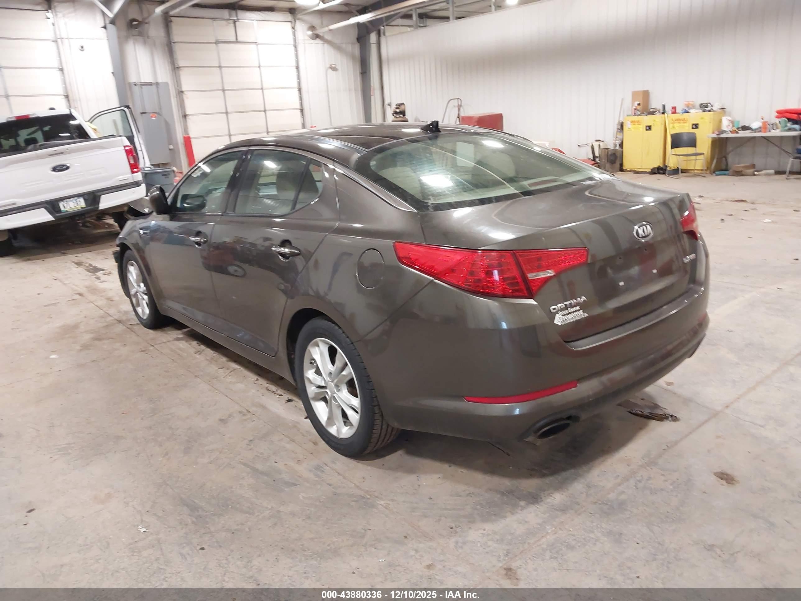 KIA OPTIMA image 3