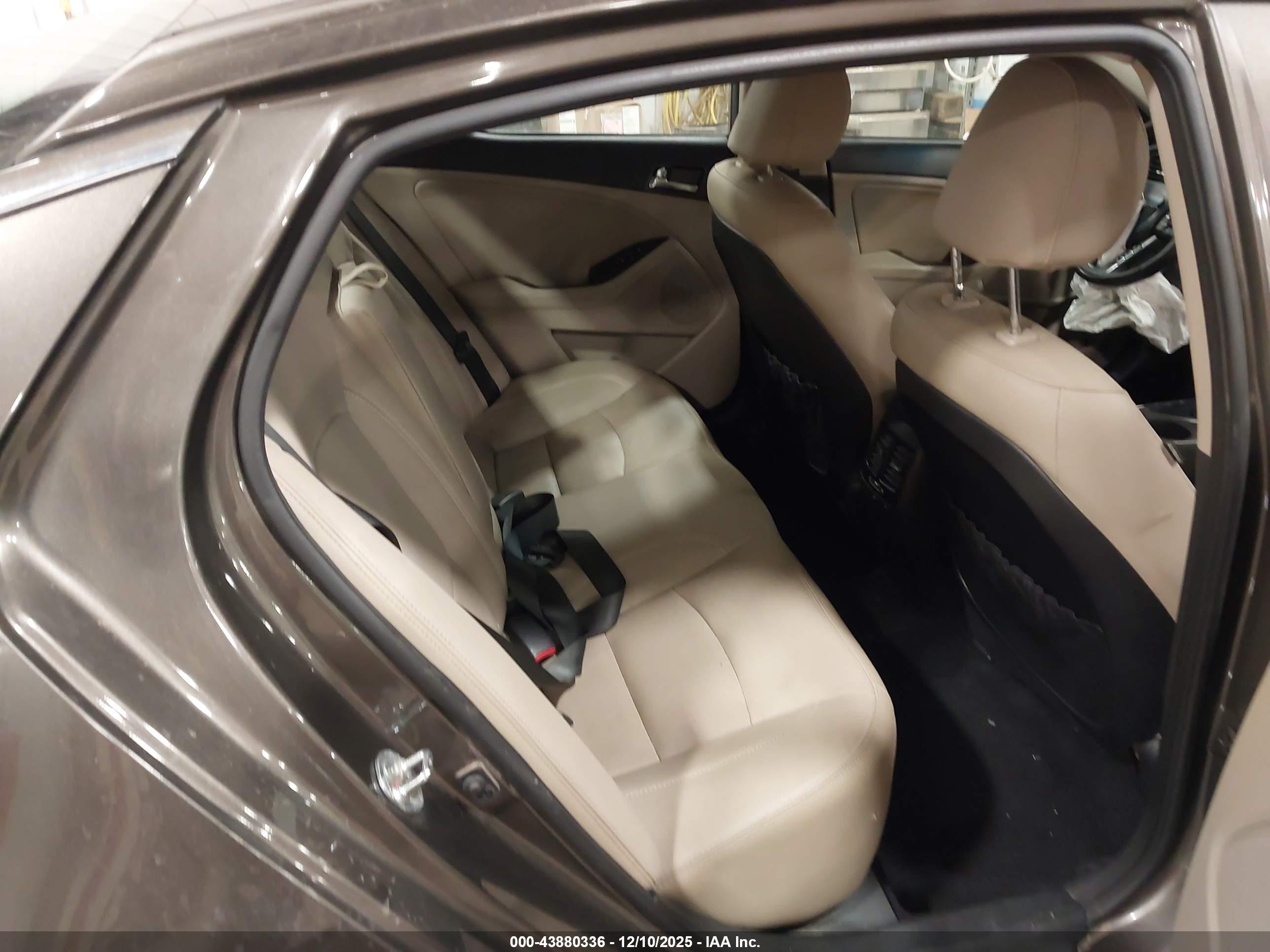 KIA OPTIMA image 8