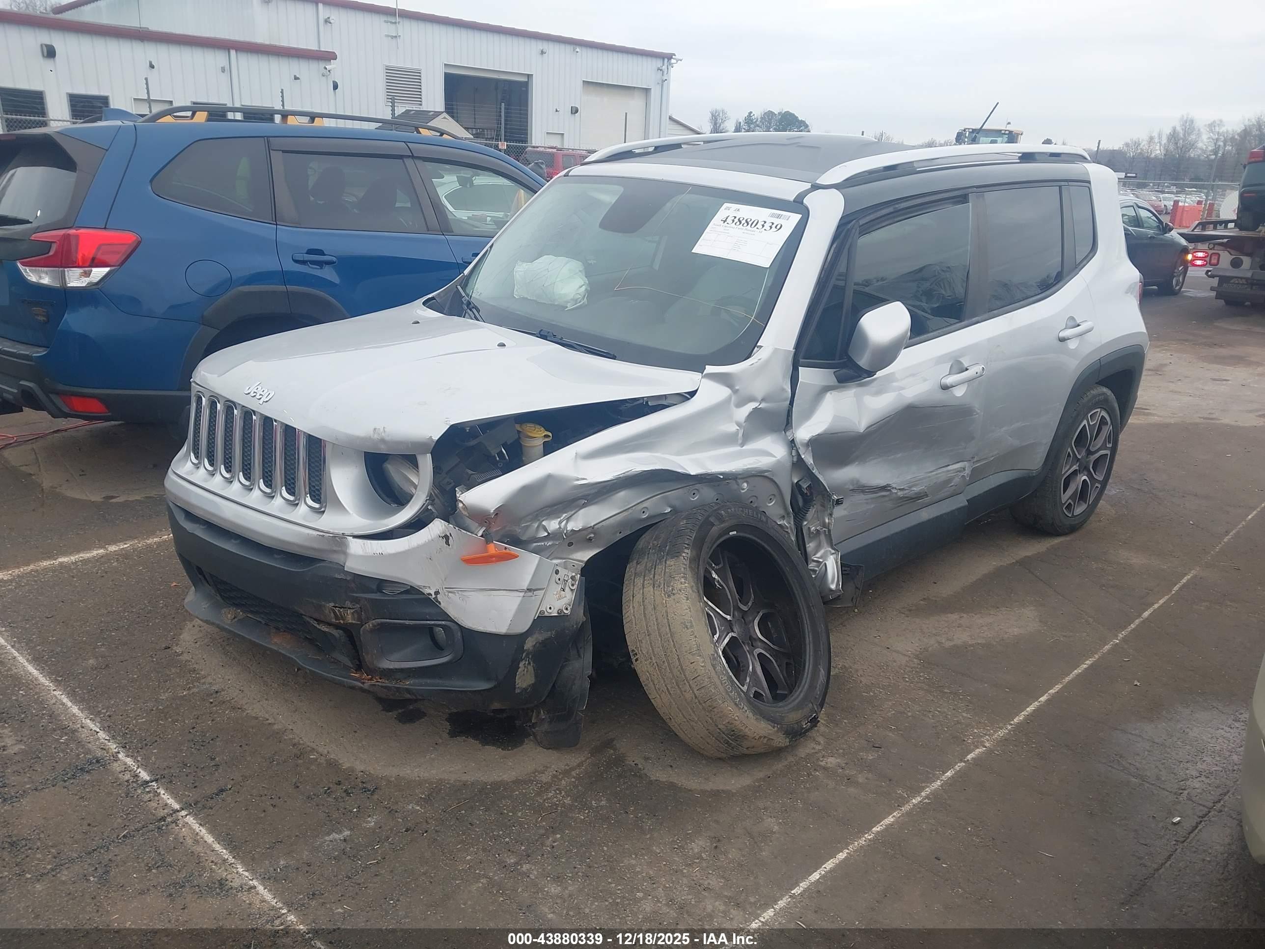 JEEP RENEGADE image 2