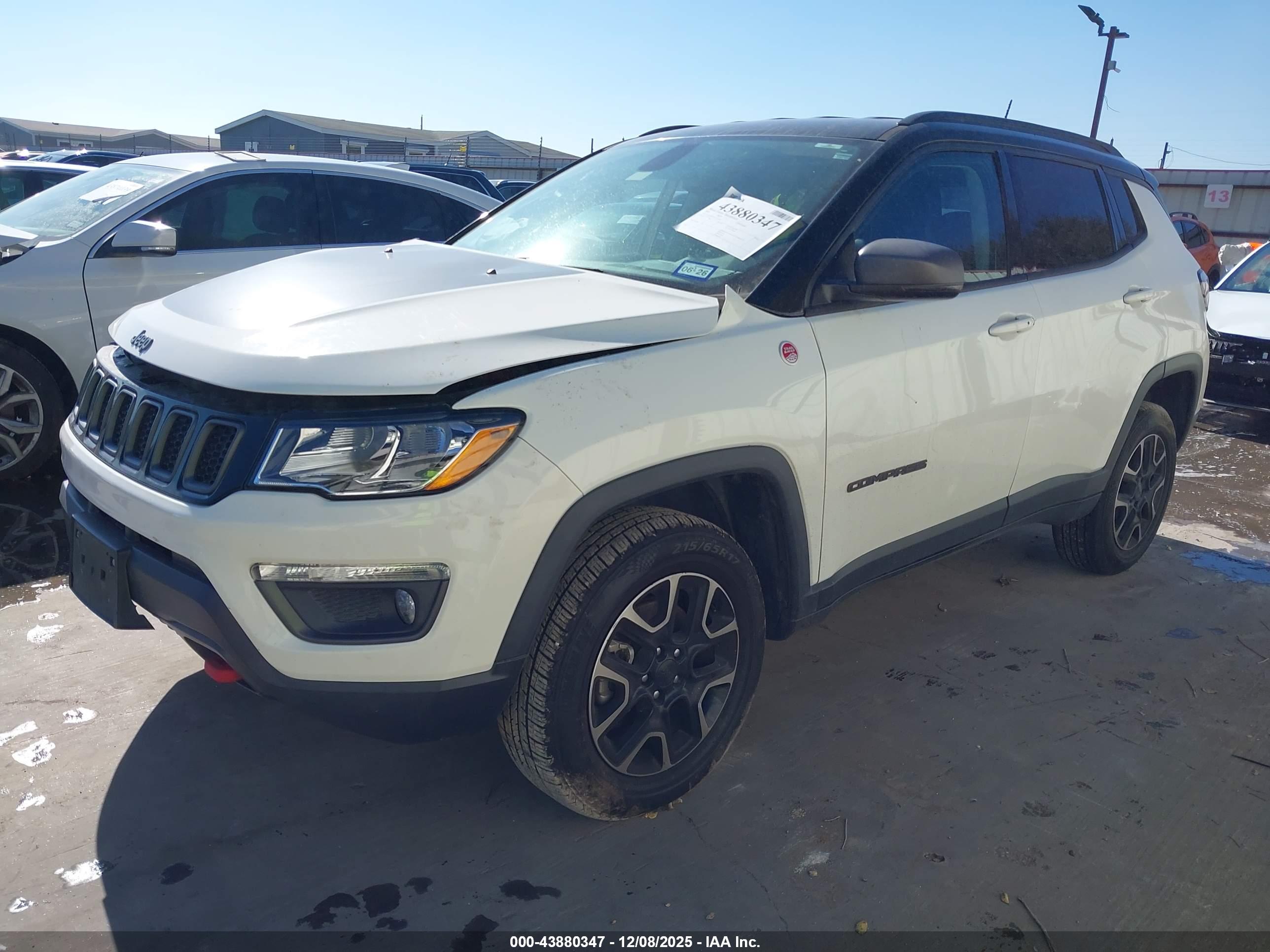 JEEP COMPASS image 2