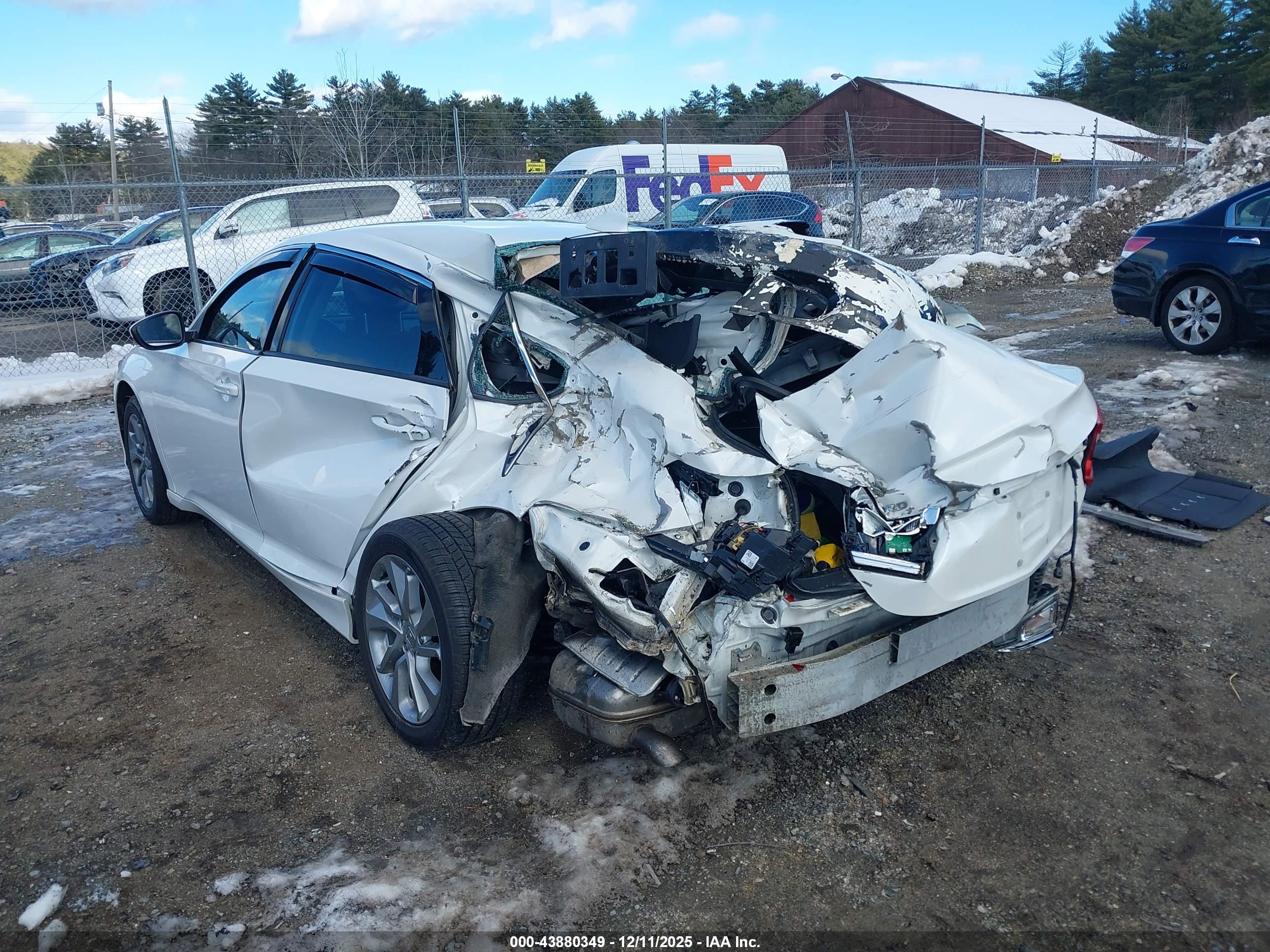 HONDA ACCORD image 3
