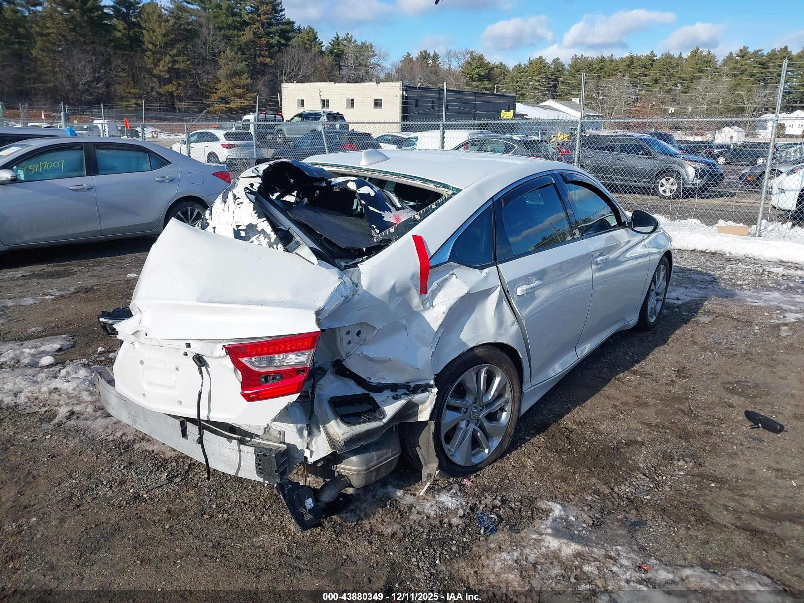 HONDA ACCORD image 4