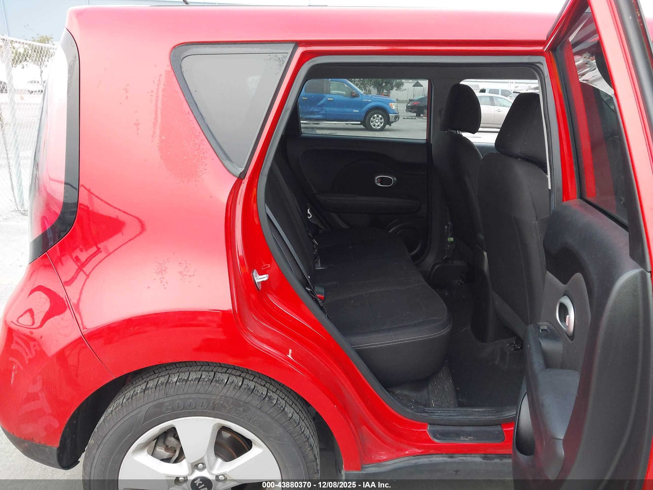 KIA SOUL image 8