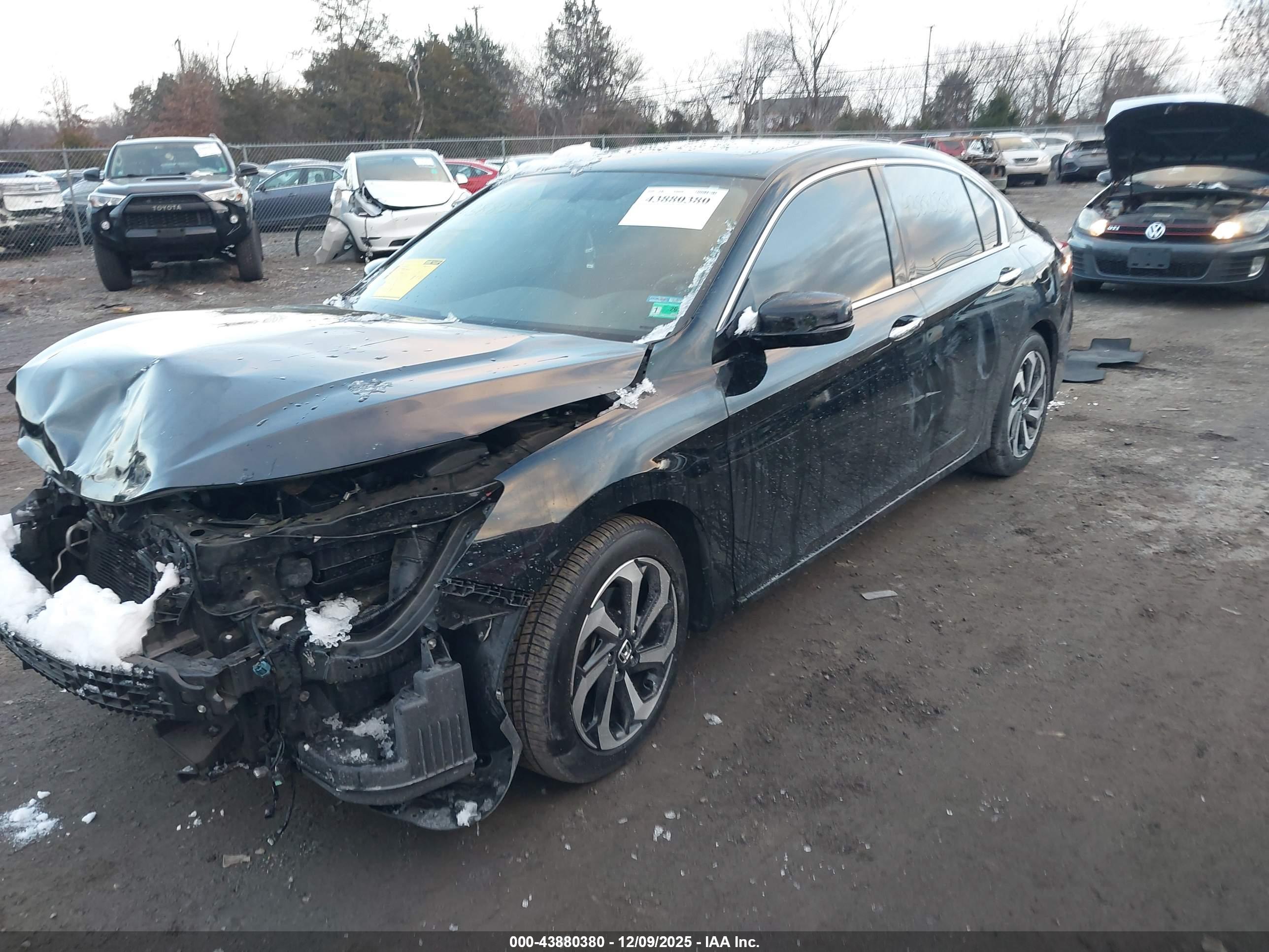 HONDA ACCORD image 2