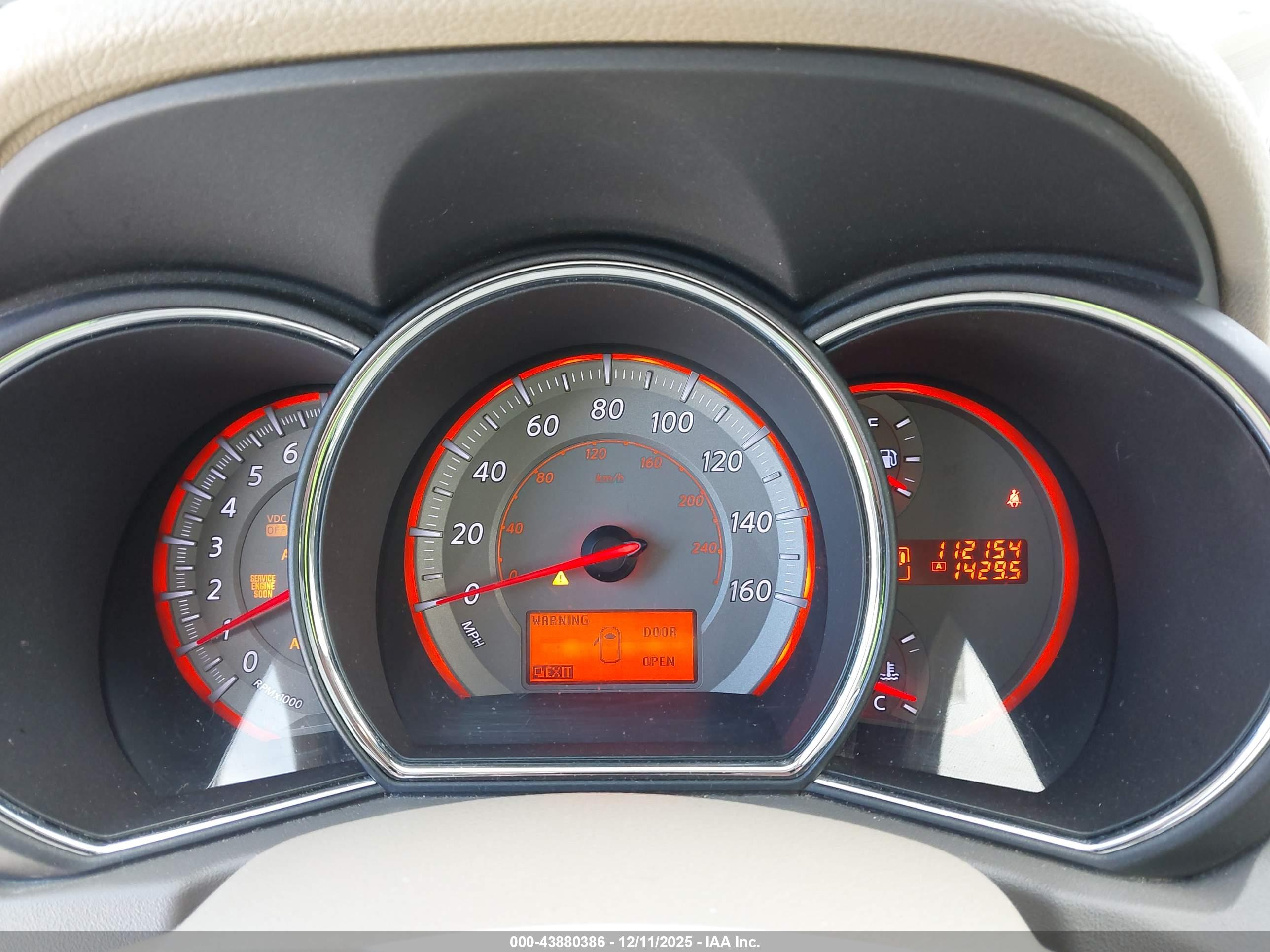 NISSAN MURANO image 7