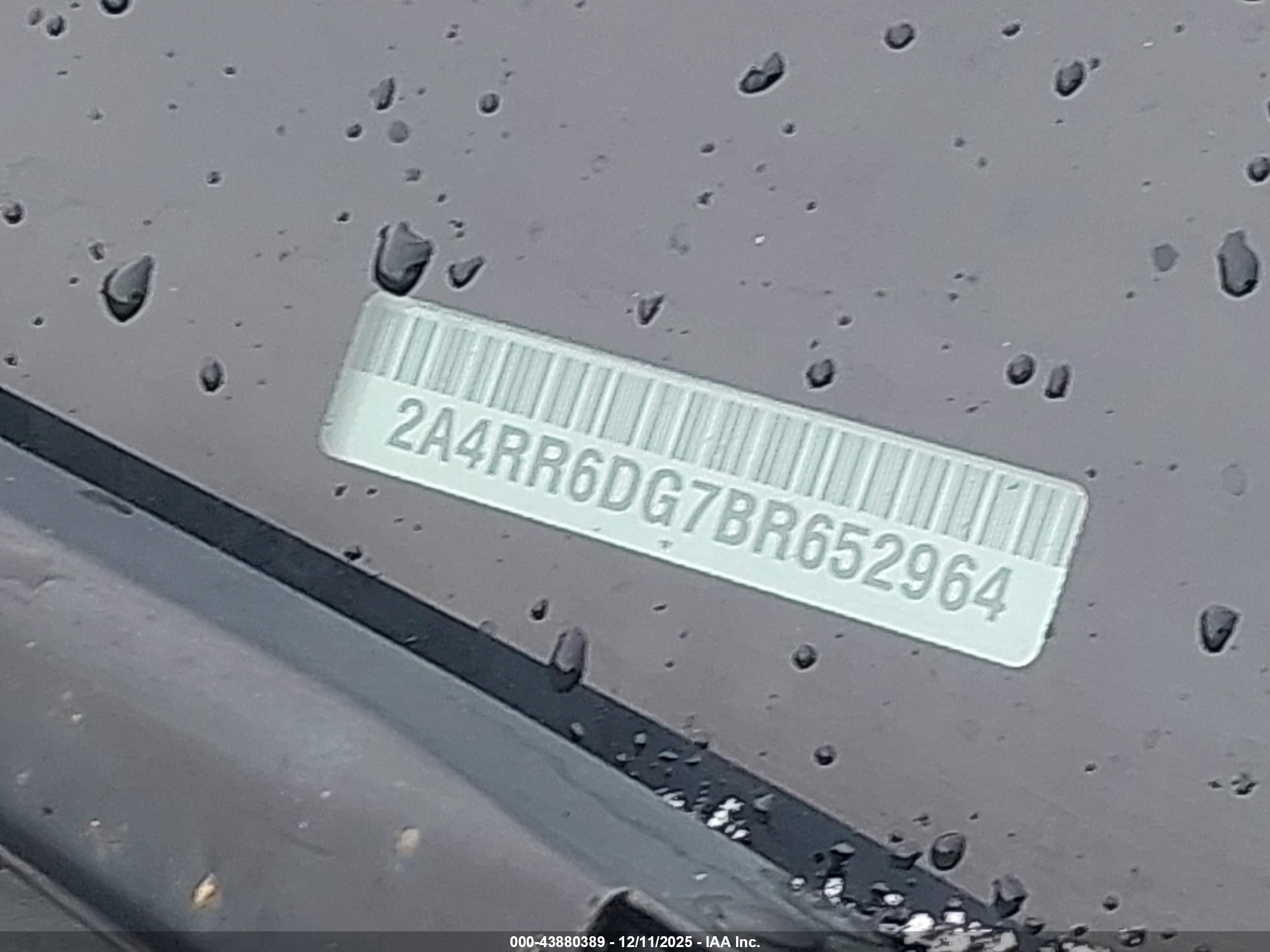 CHRYSLER TOWN image 9