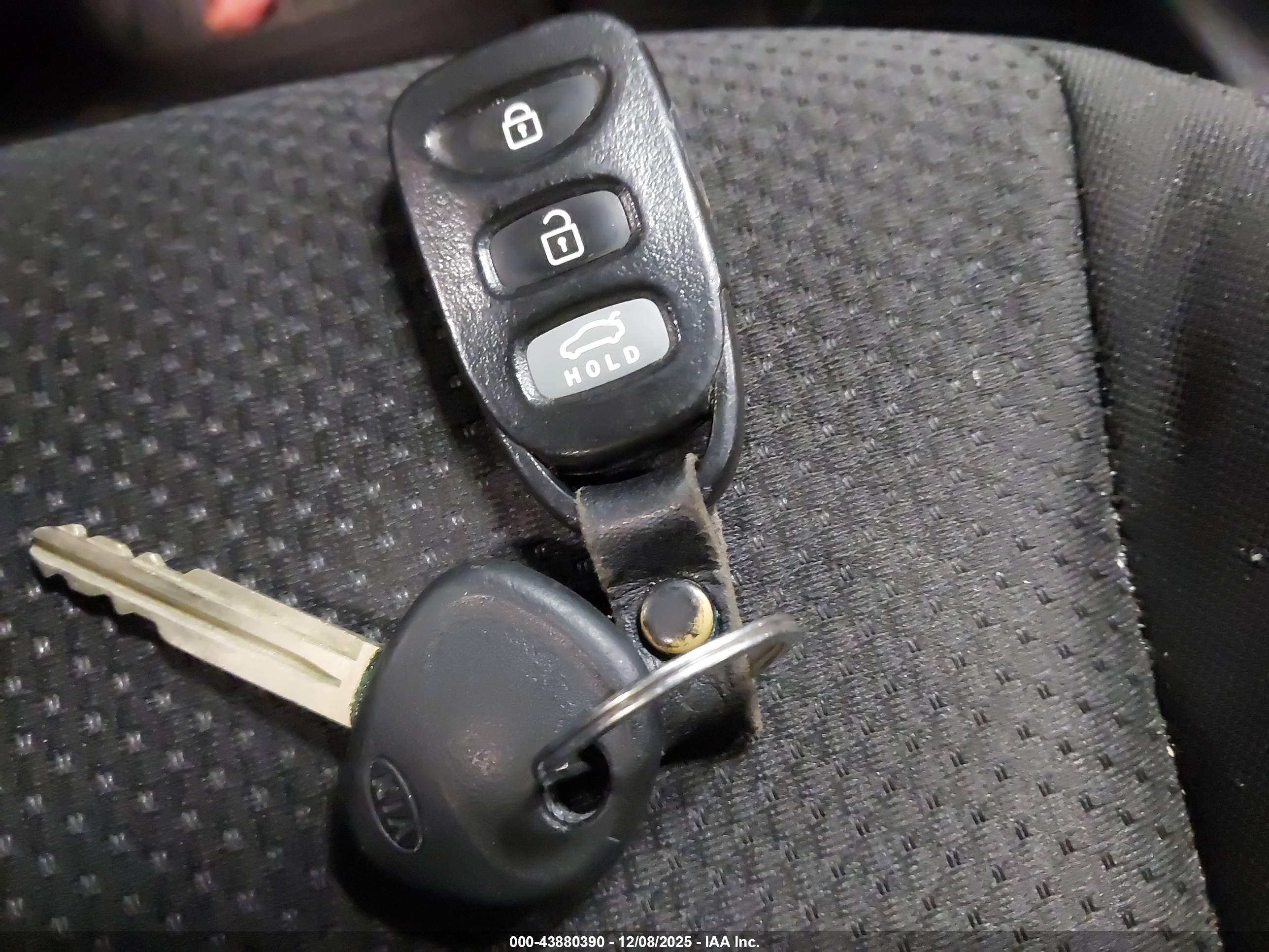 KIA FORTE image 11