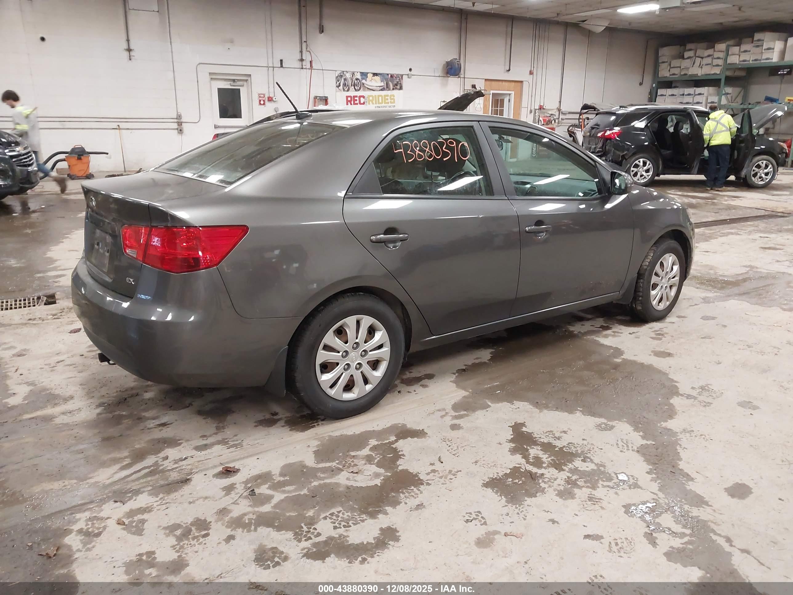 KIA FORTE image 4