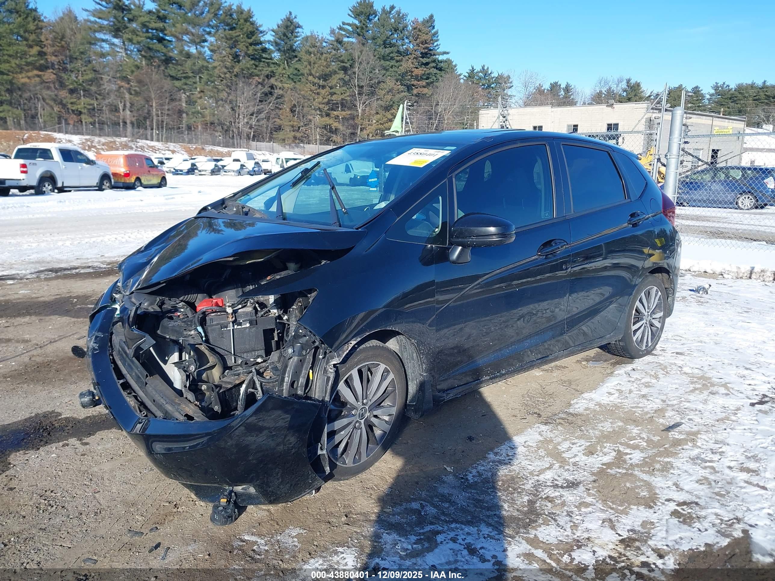 HONDA FIT image 2