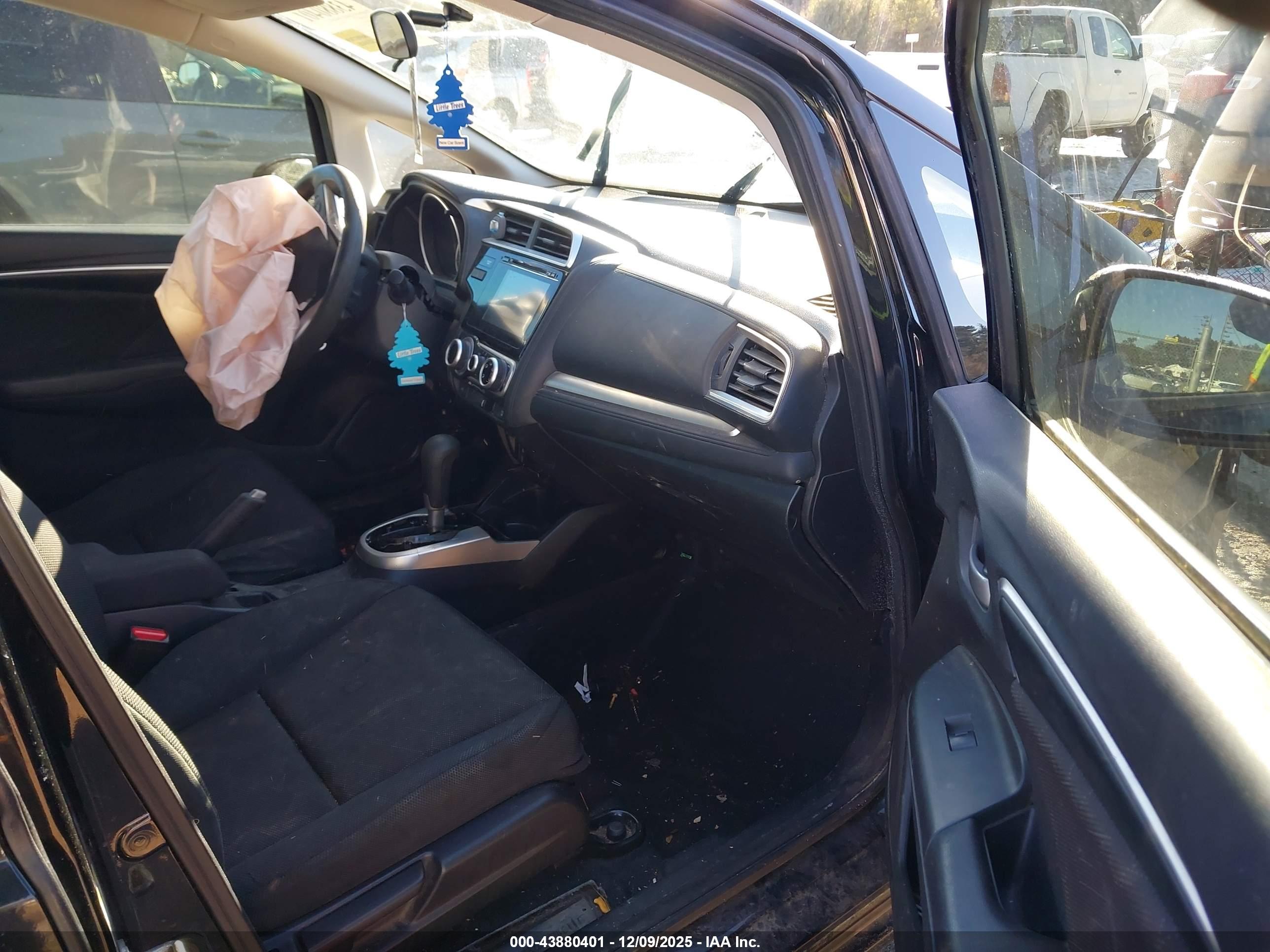 HONDA FIT image 5
