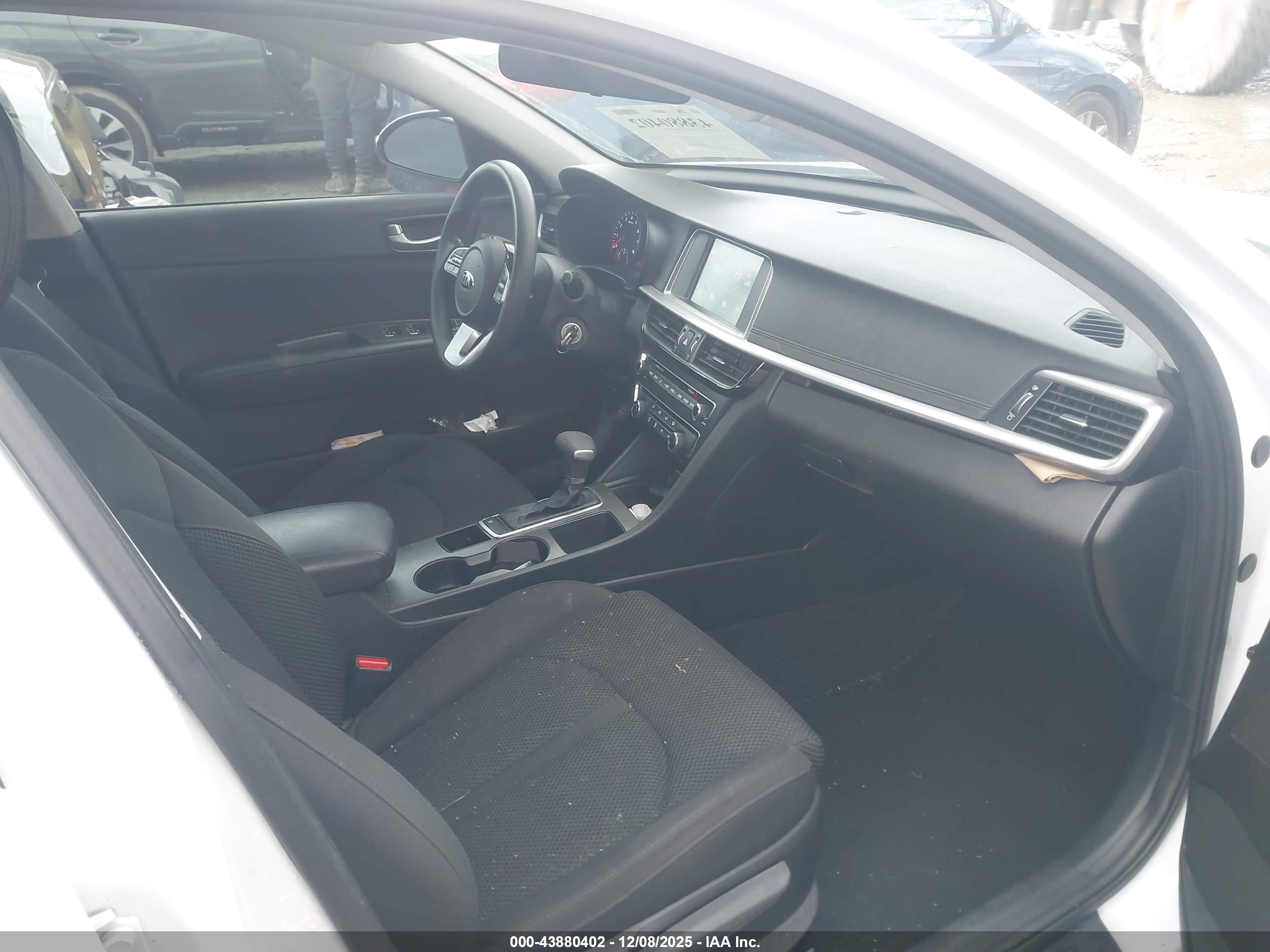 KIA OPTIMA image 5