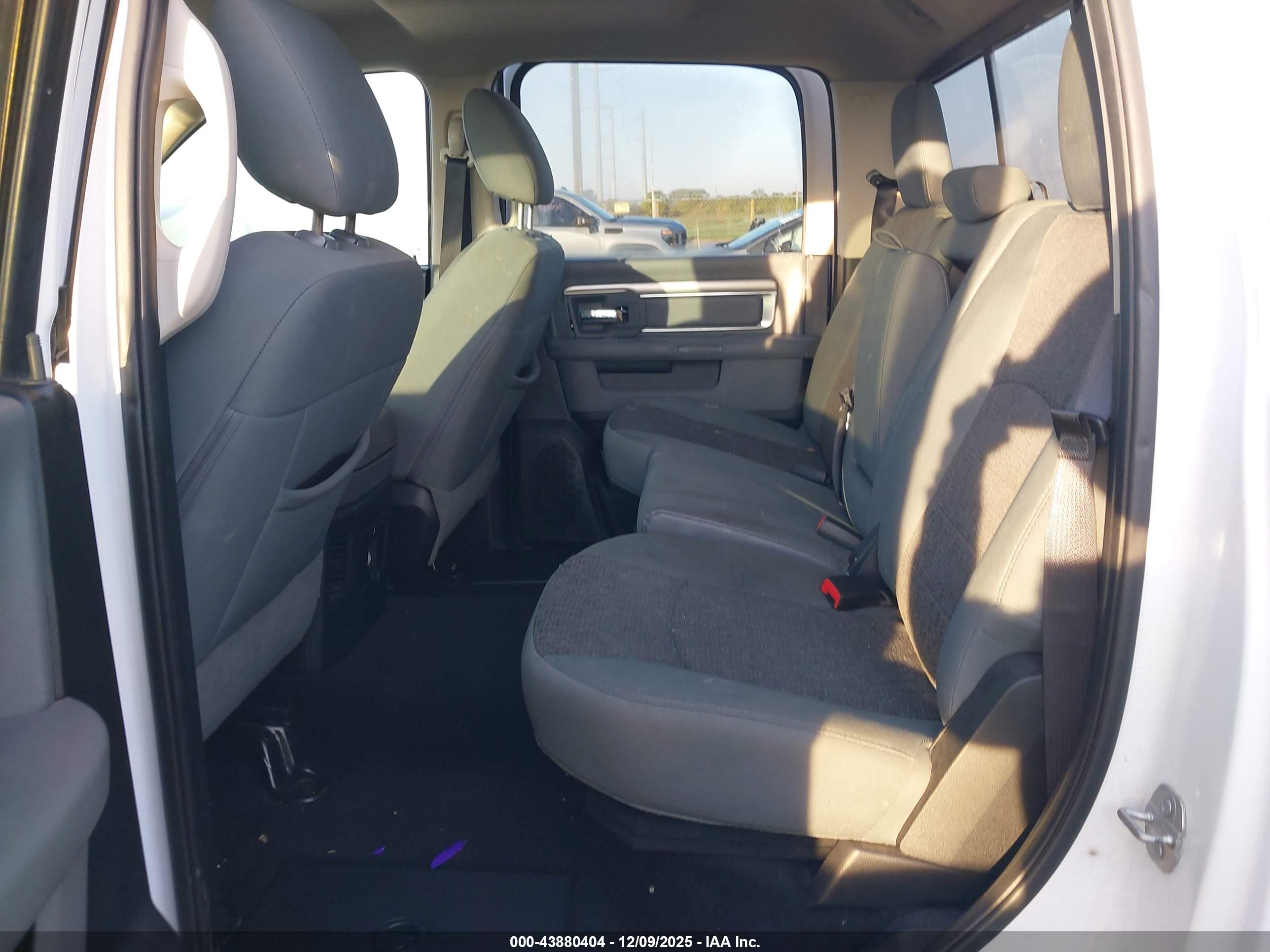 RAM 1500 image 8