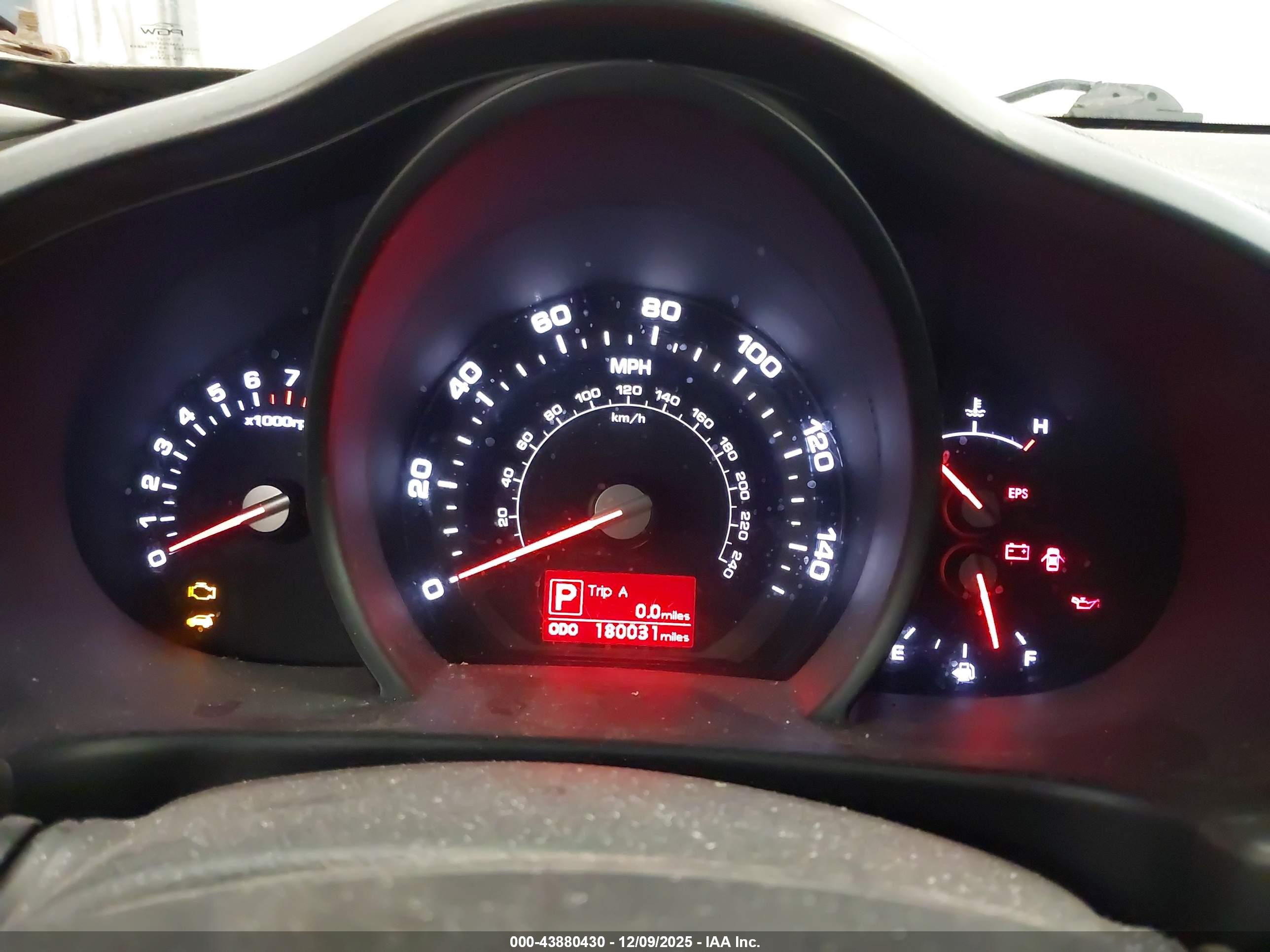 KIA SPORTAGE image 7