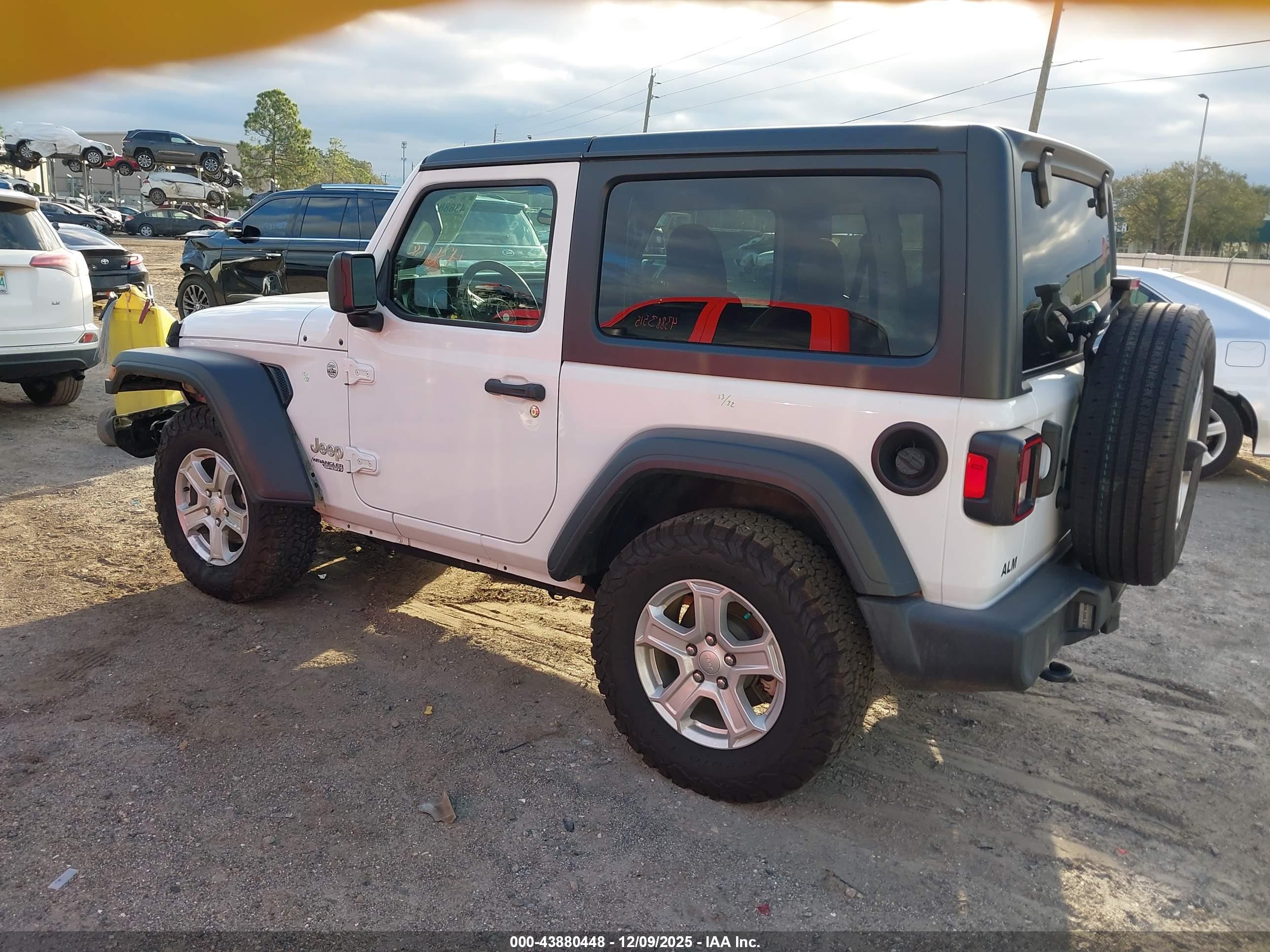 JEEP WRANGLER image 3