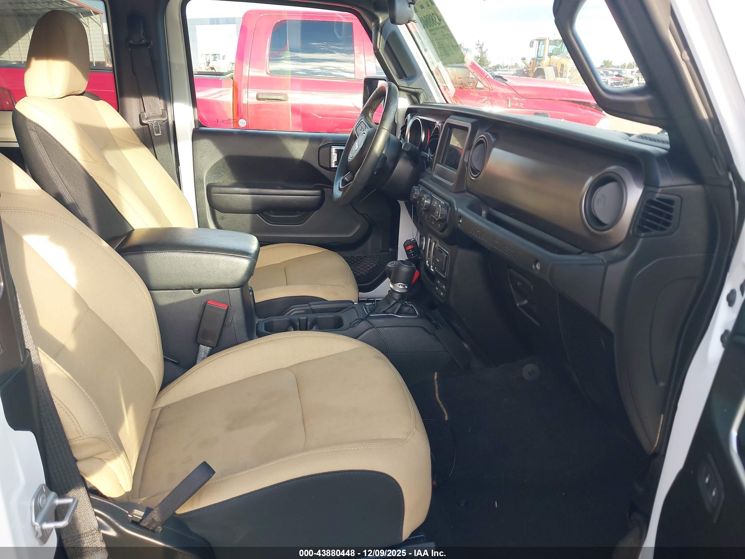 JEEP WRANGLER image 5