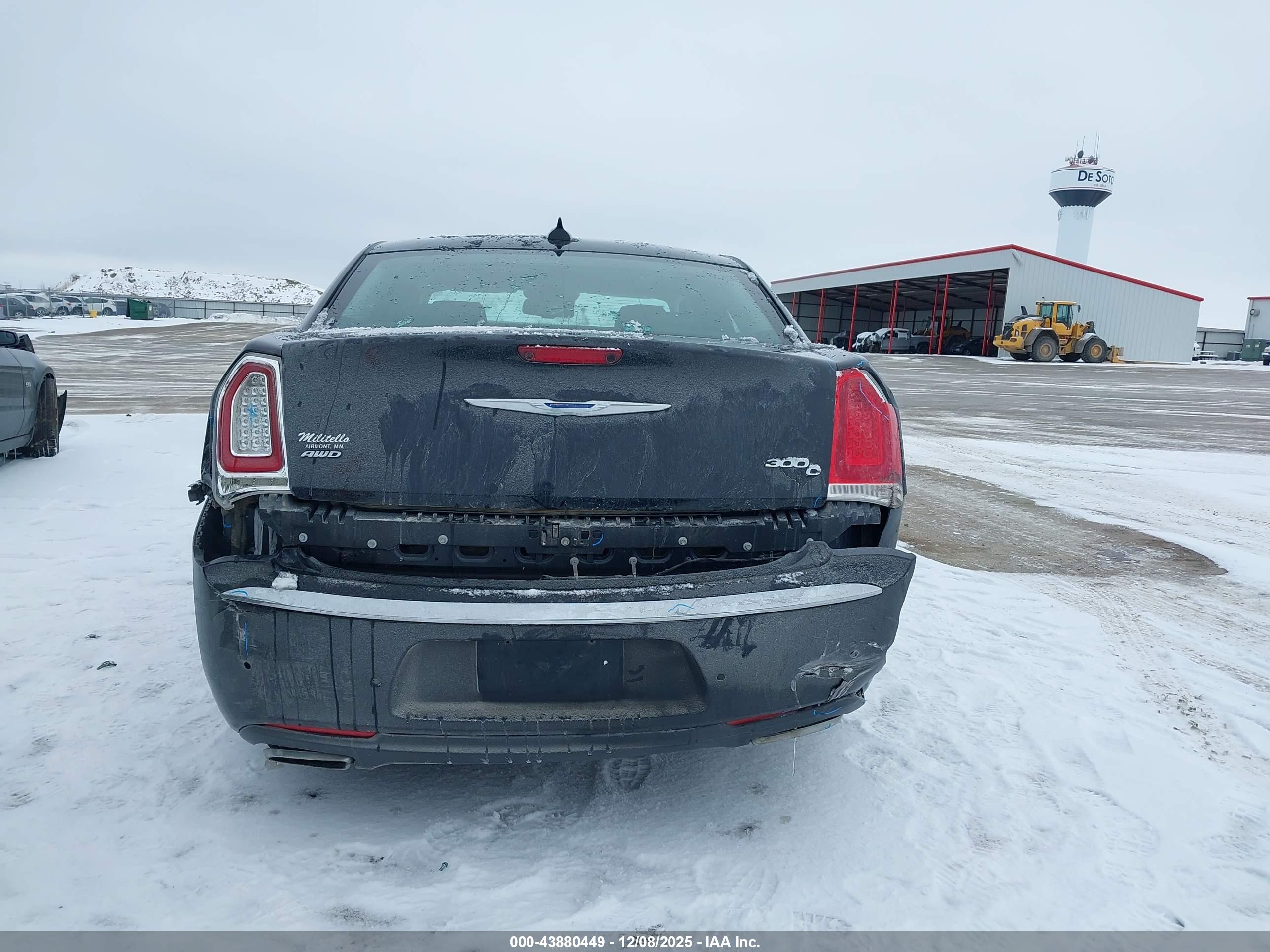 CHRYSLER 300C image 6