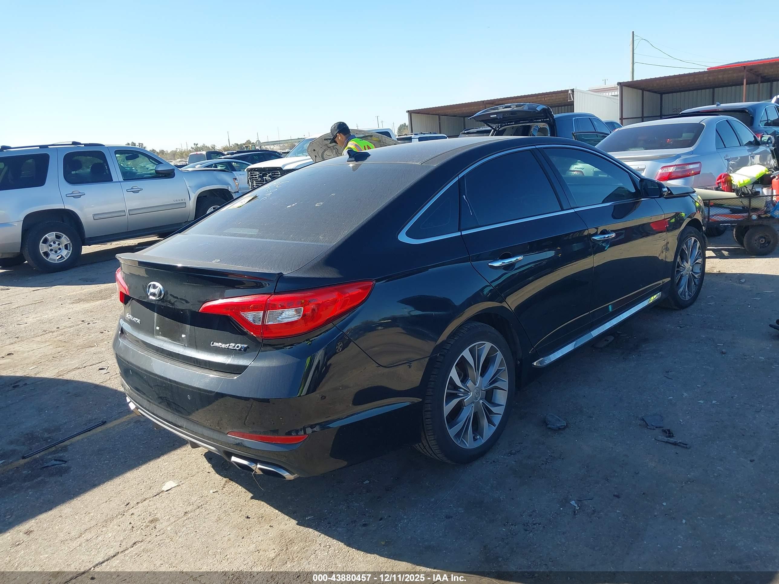 HYUNDAI SONATA image 4