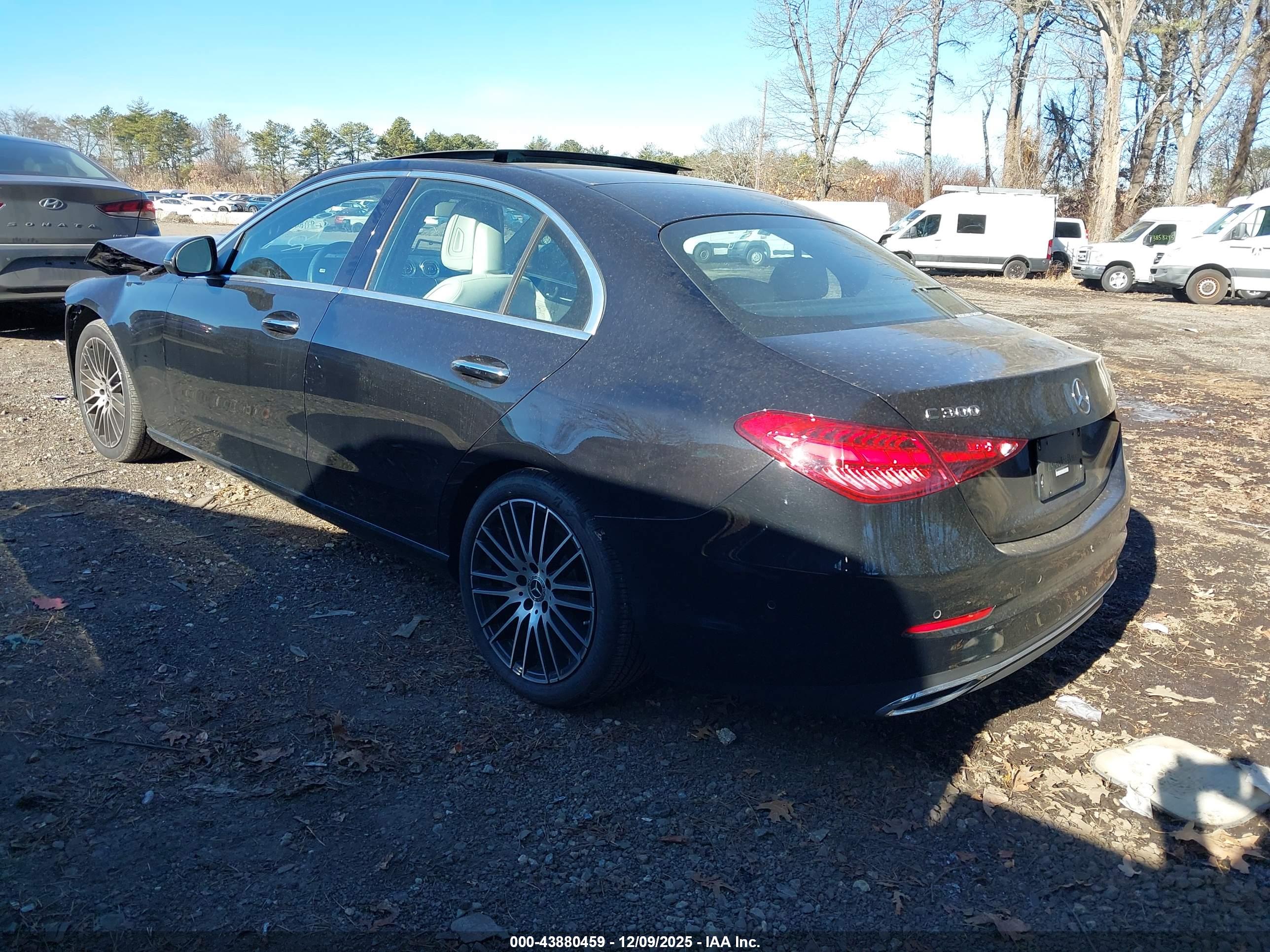 MERCEDES-BENZ C image 3