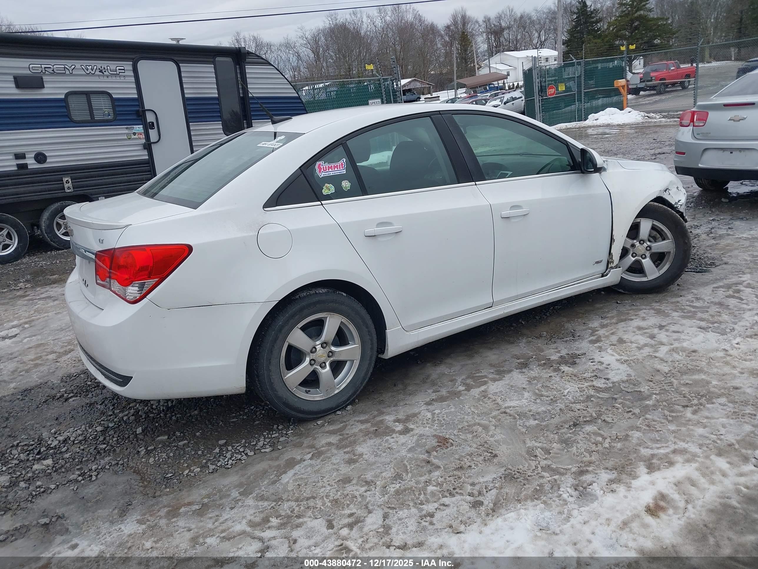 CHEVROLET CRUZE image 4