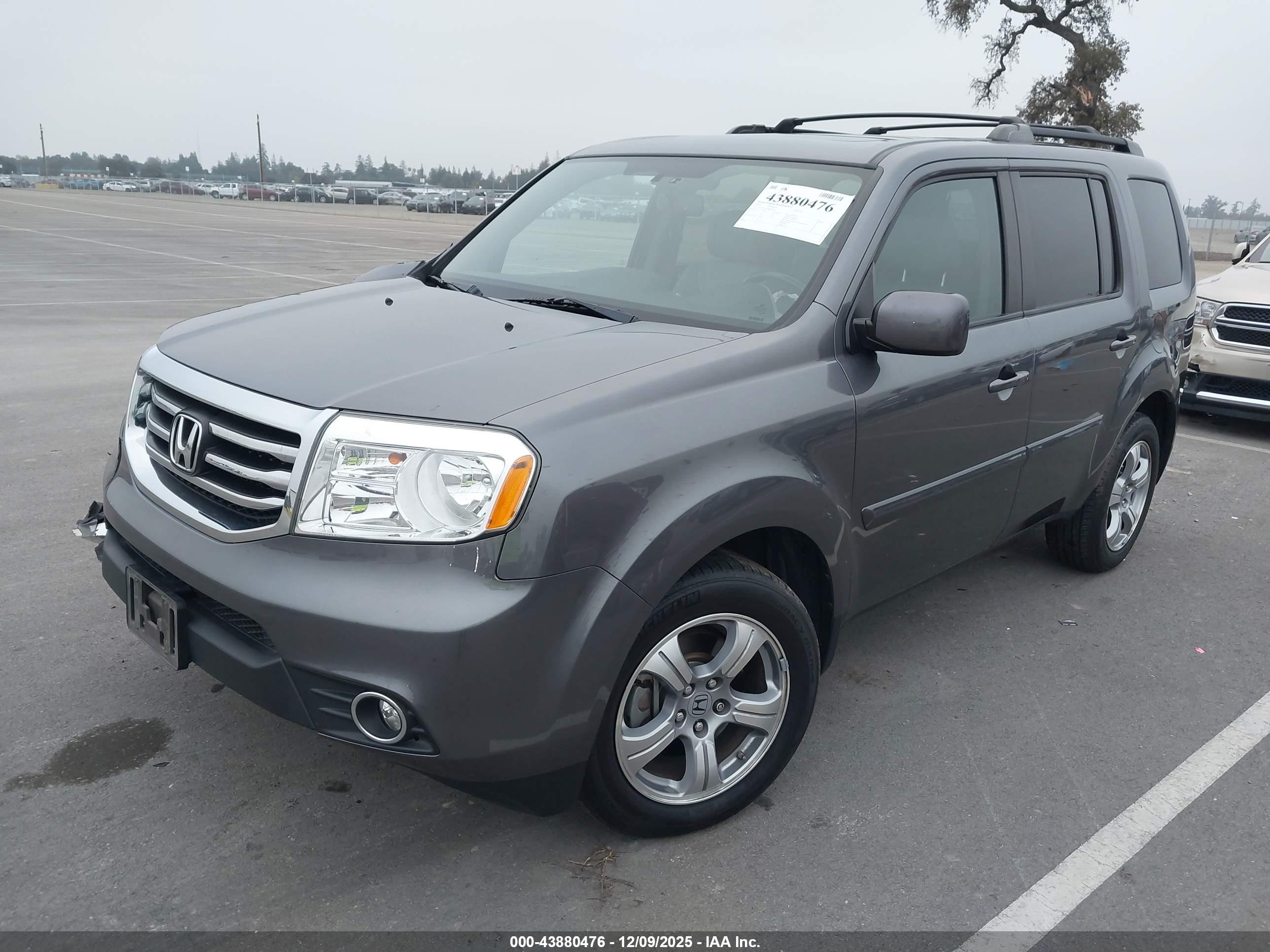 HONDA PILOT image 2