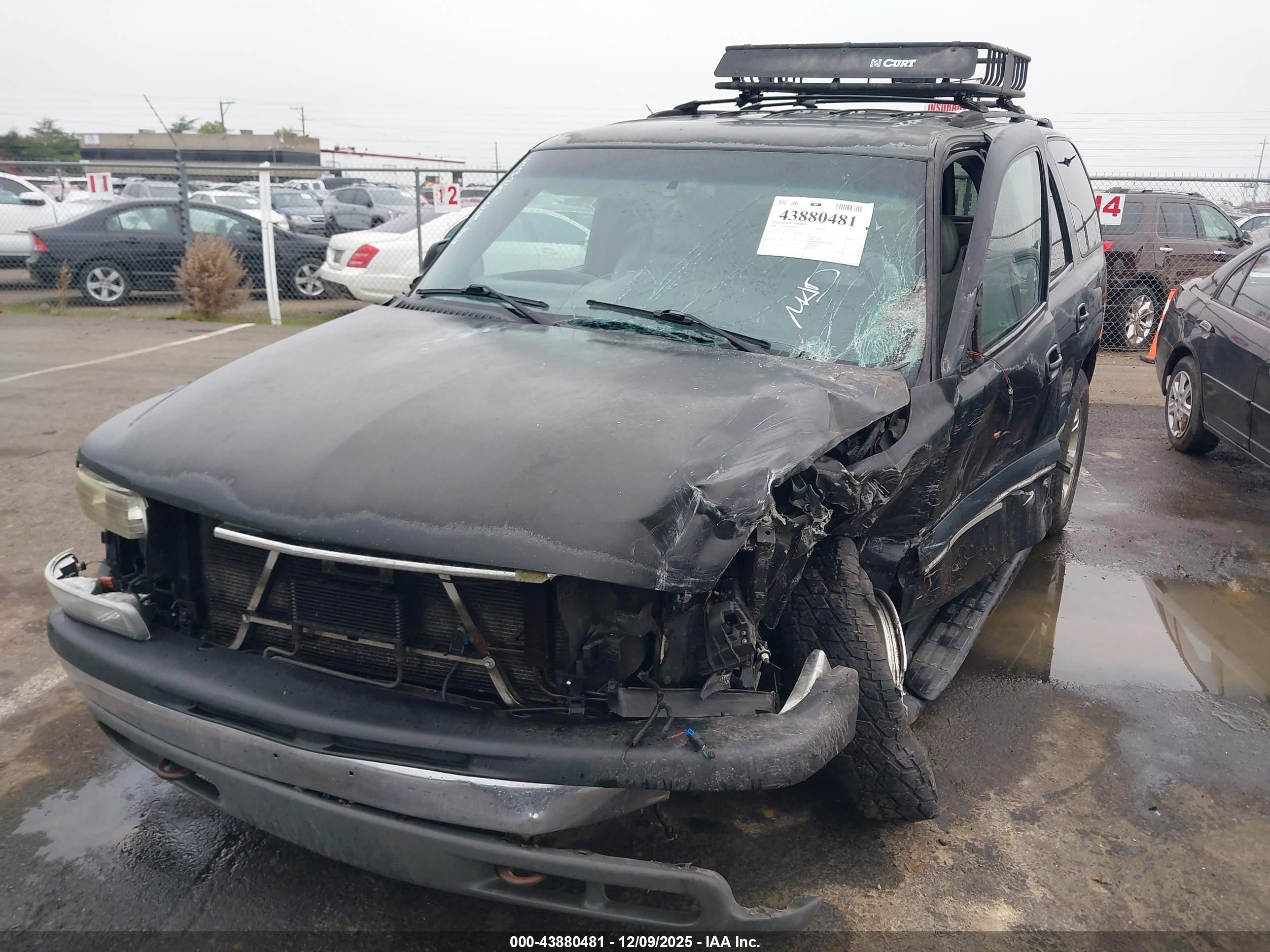 CHEVROLET TAHOE image 2