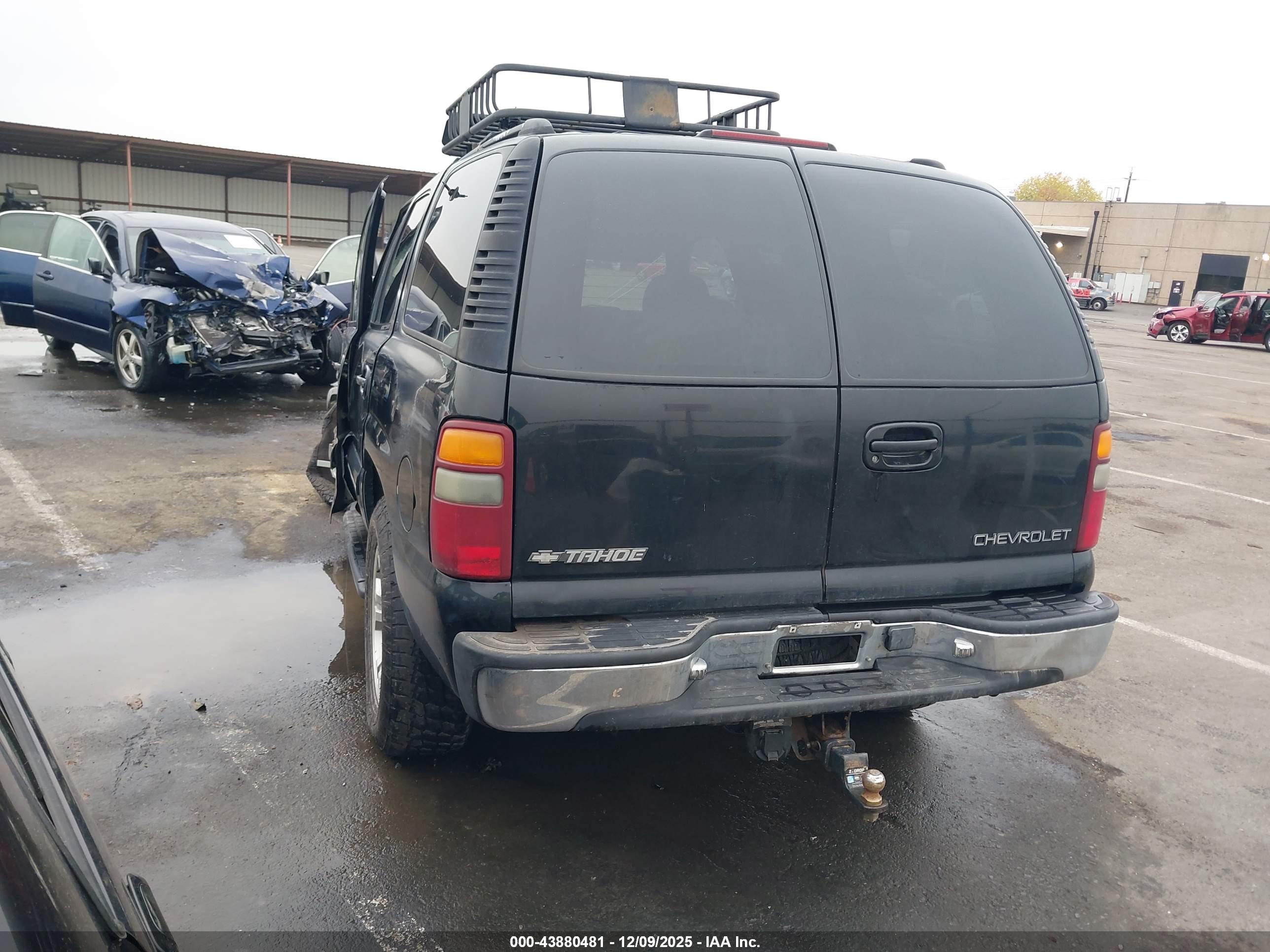 CHEVROLET TAHOE image 3