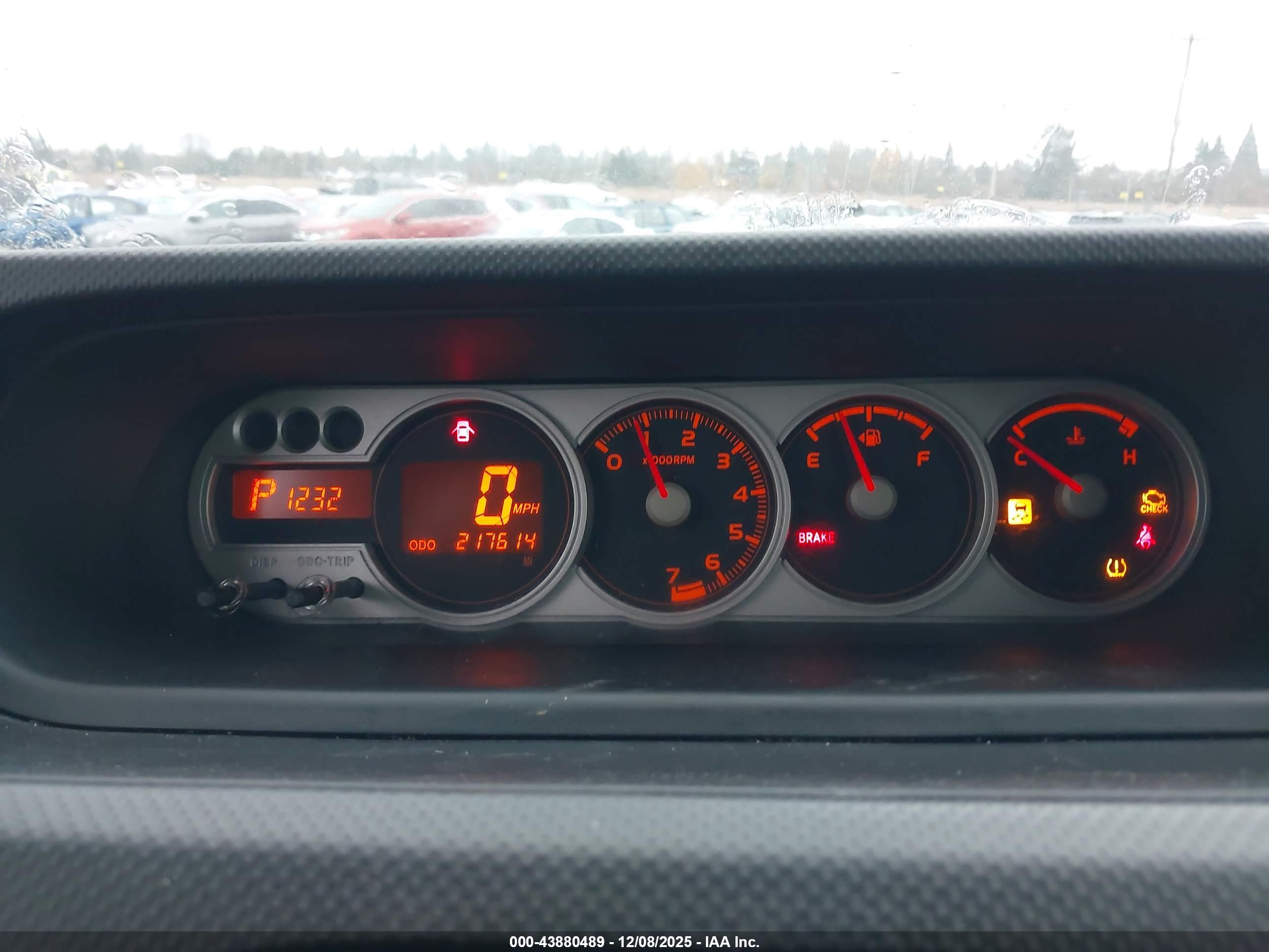 SCION XB image 7