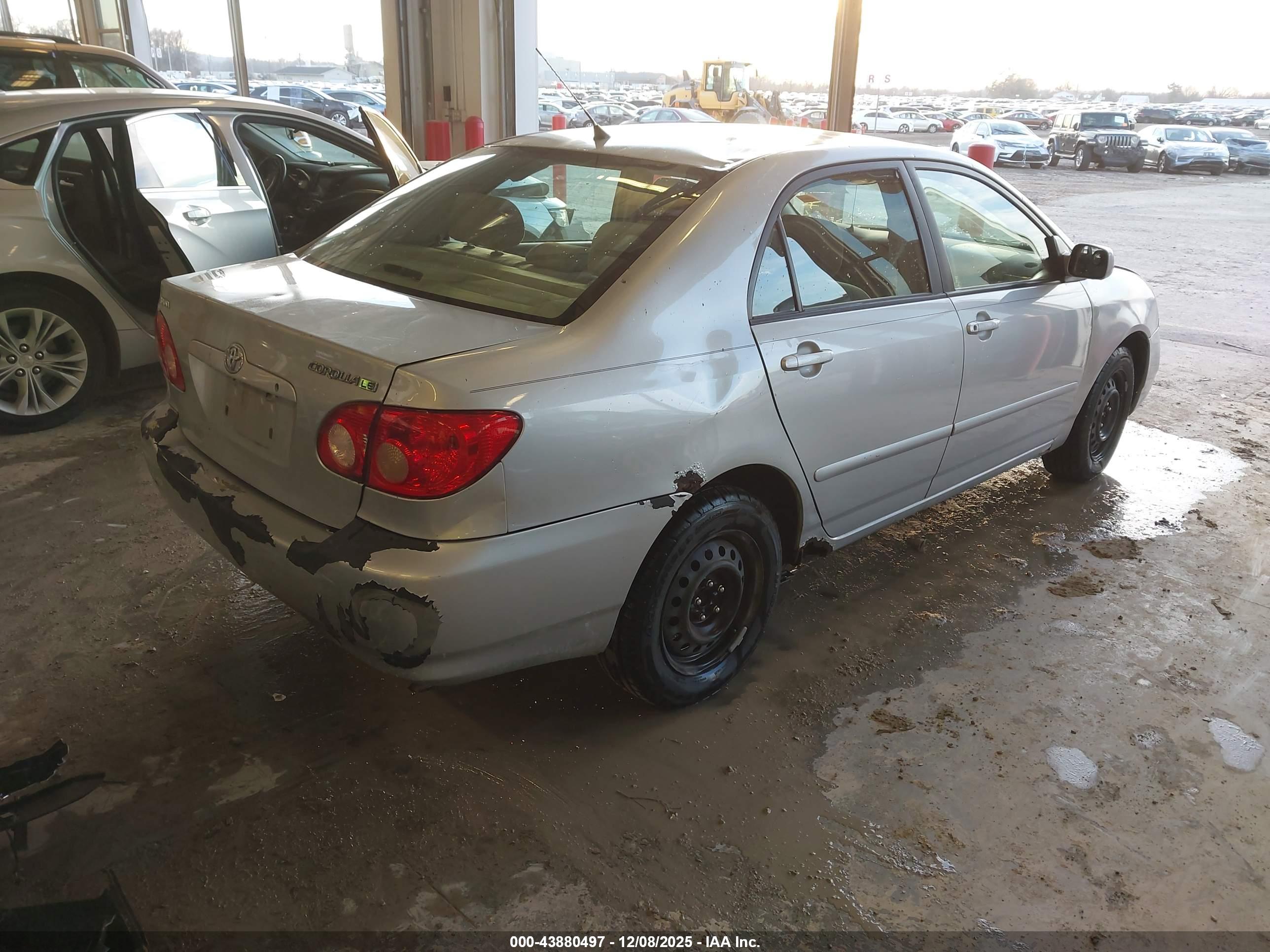 TOYOTA COROLLA image 4