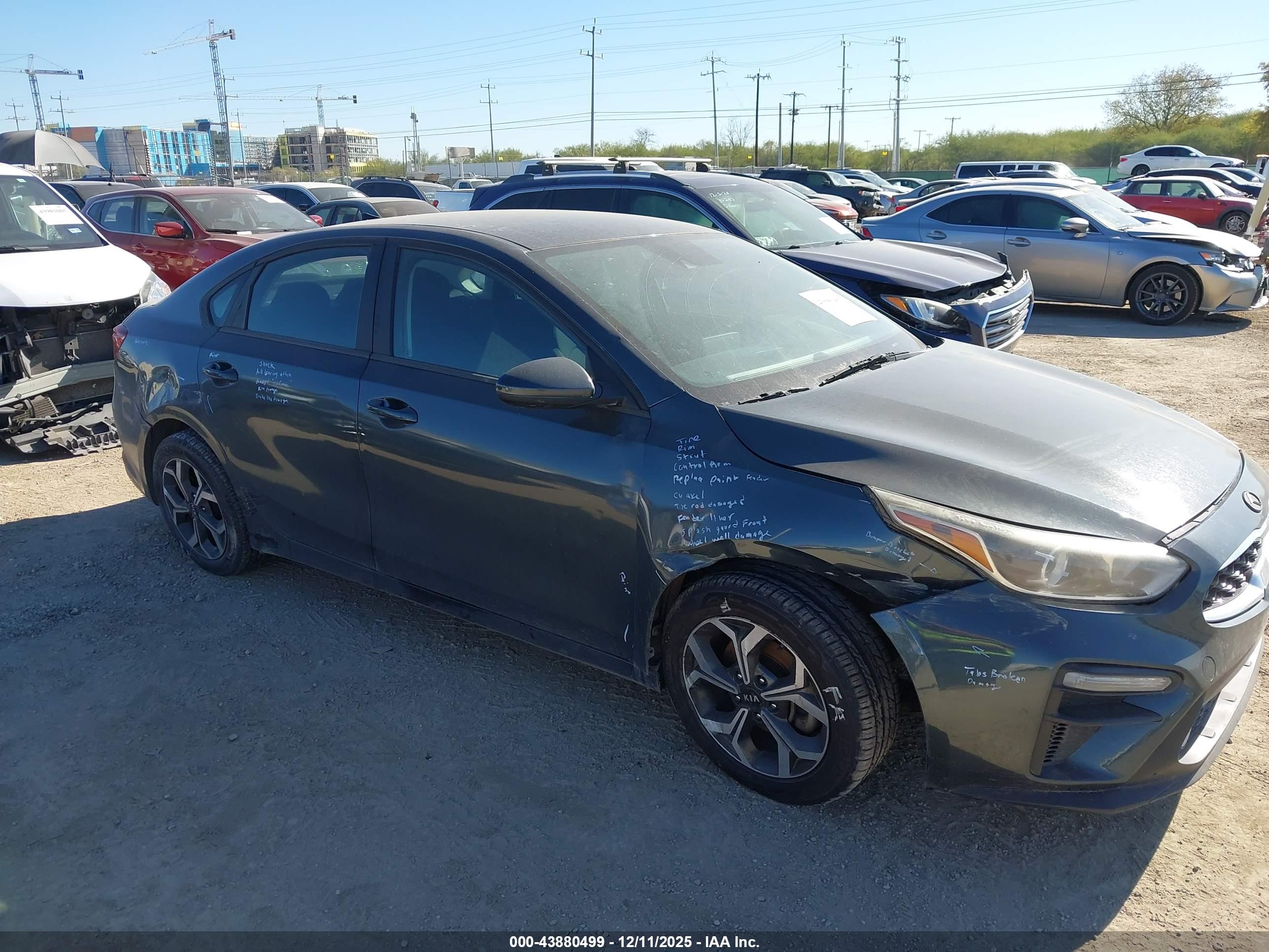 KIA FORTE image 6