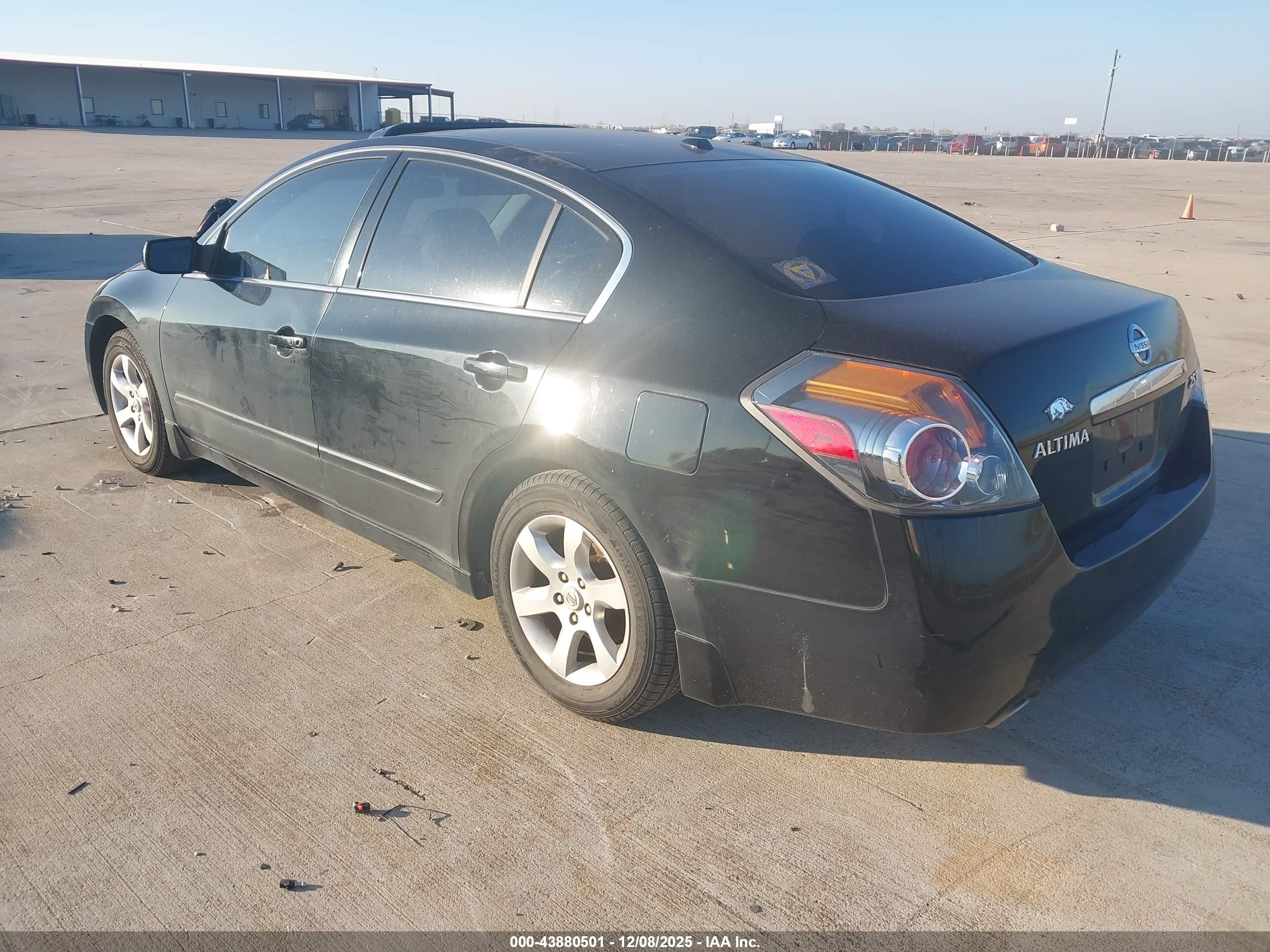 NISSAN ALTIMA image 3