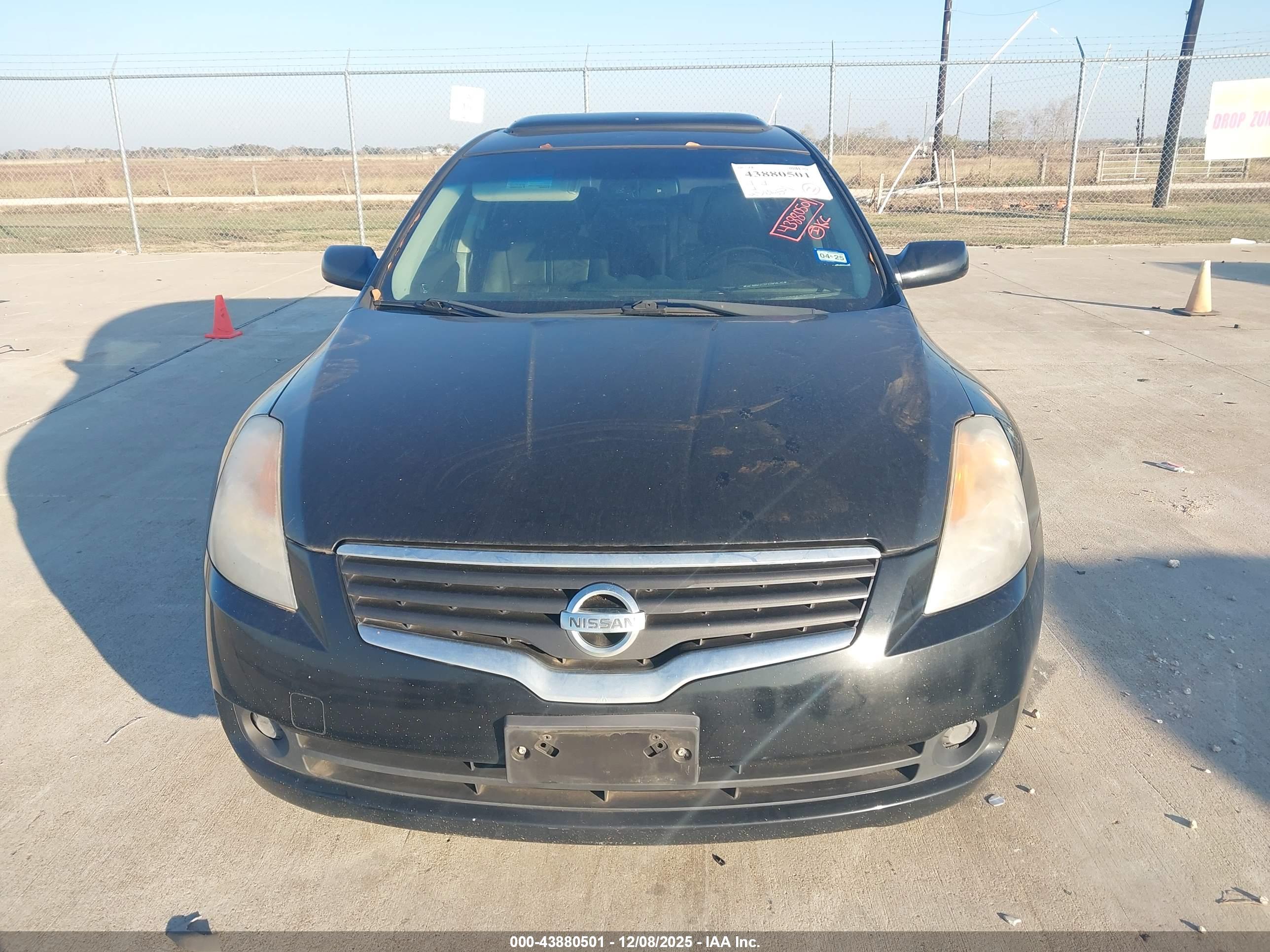 NISSAN ALTIMA image 6