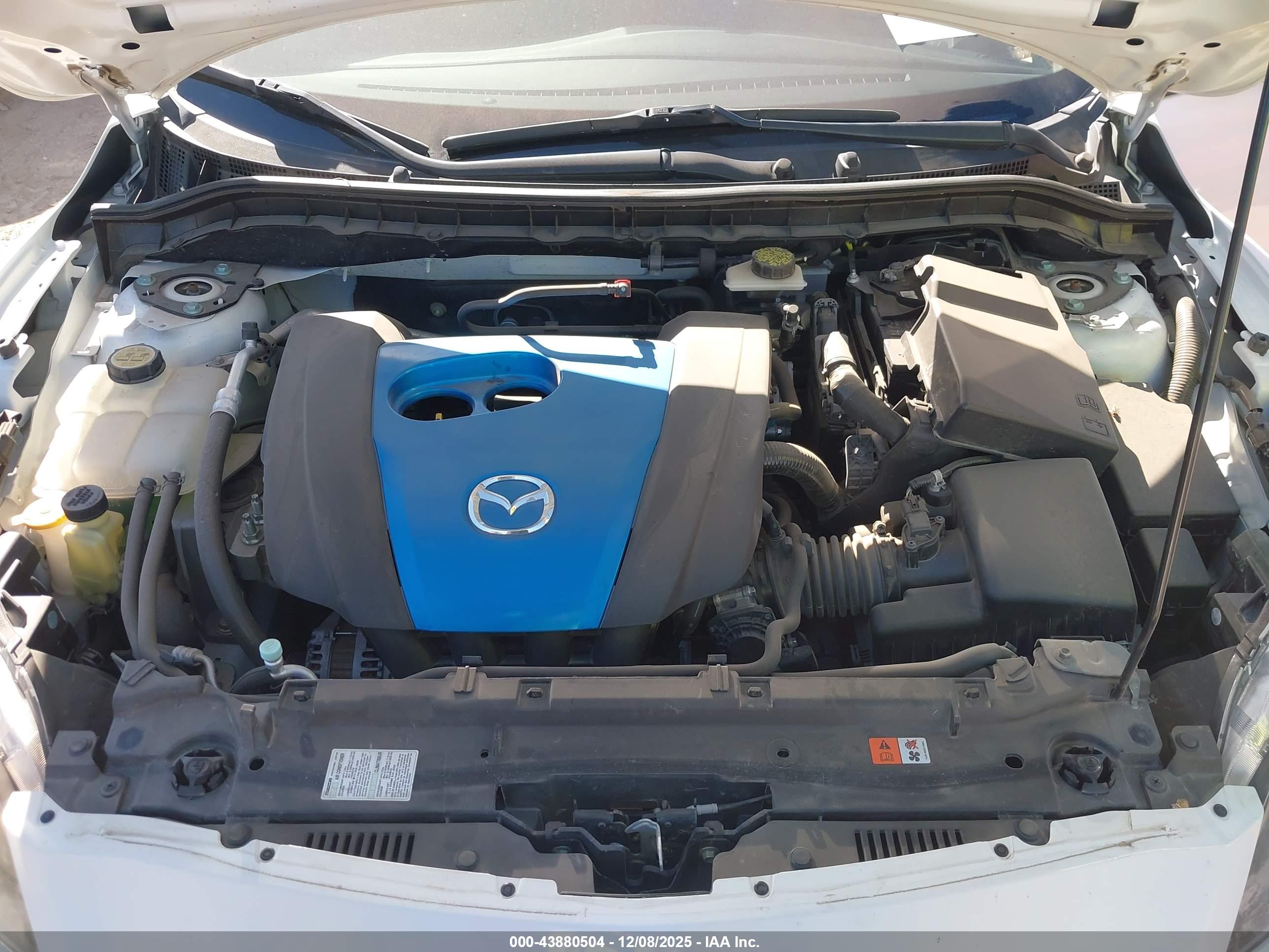 MAZDA MAZDA3 image 10