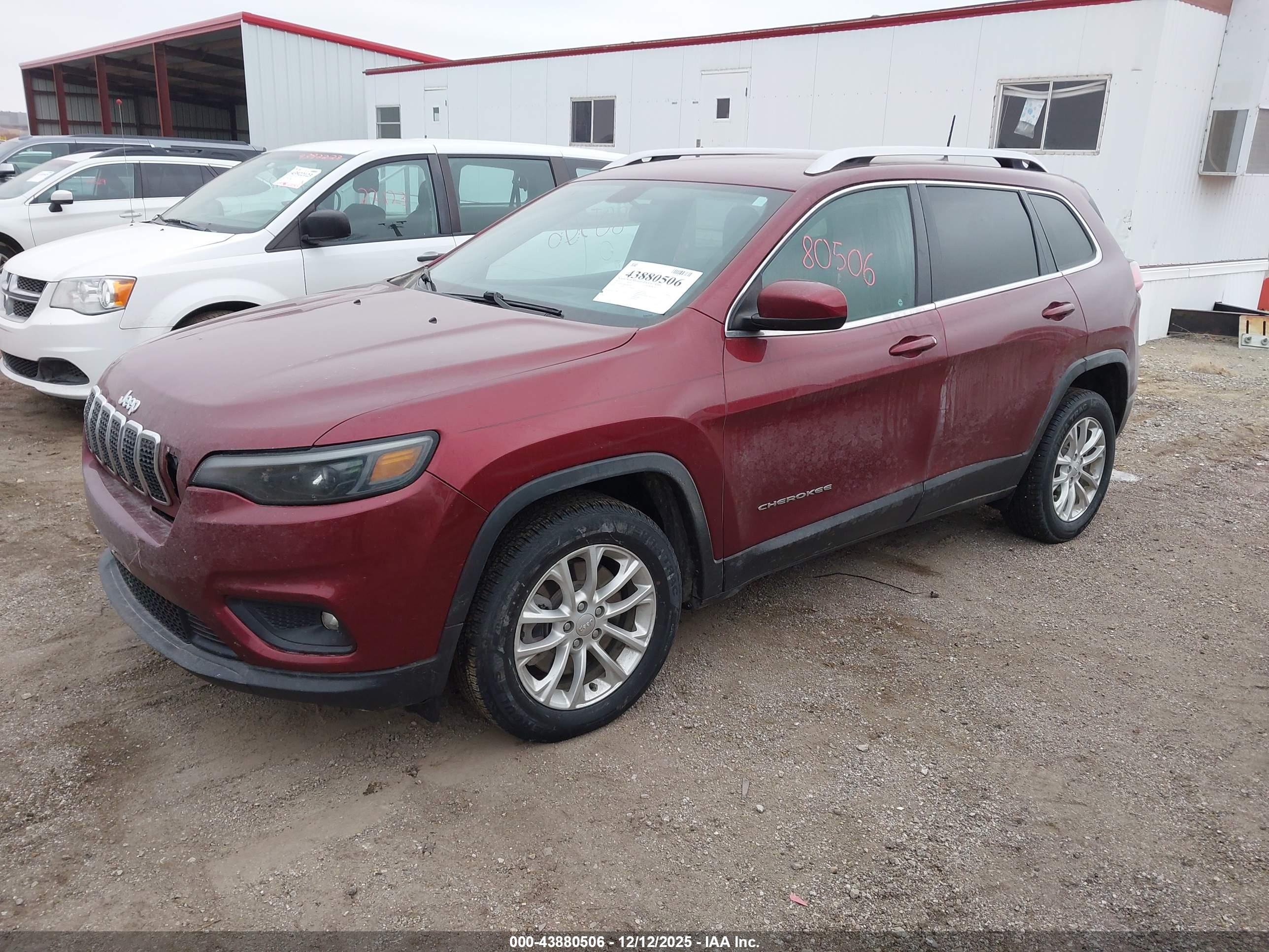 JEEP CHEROKEE image 2