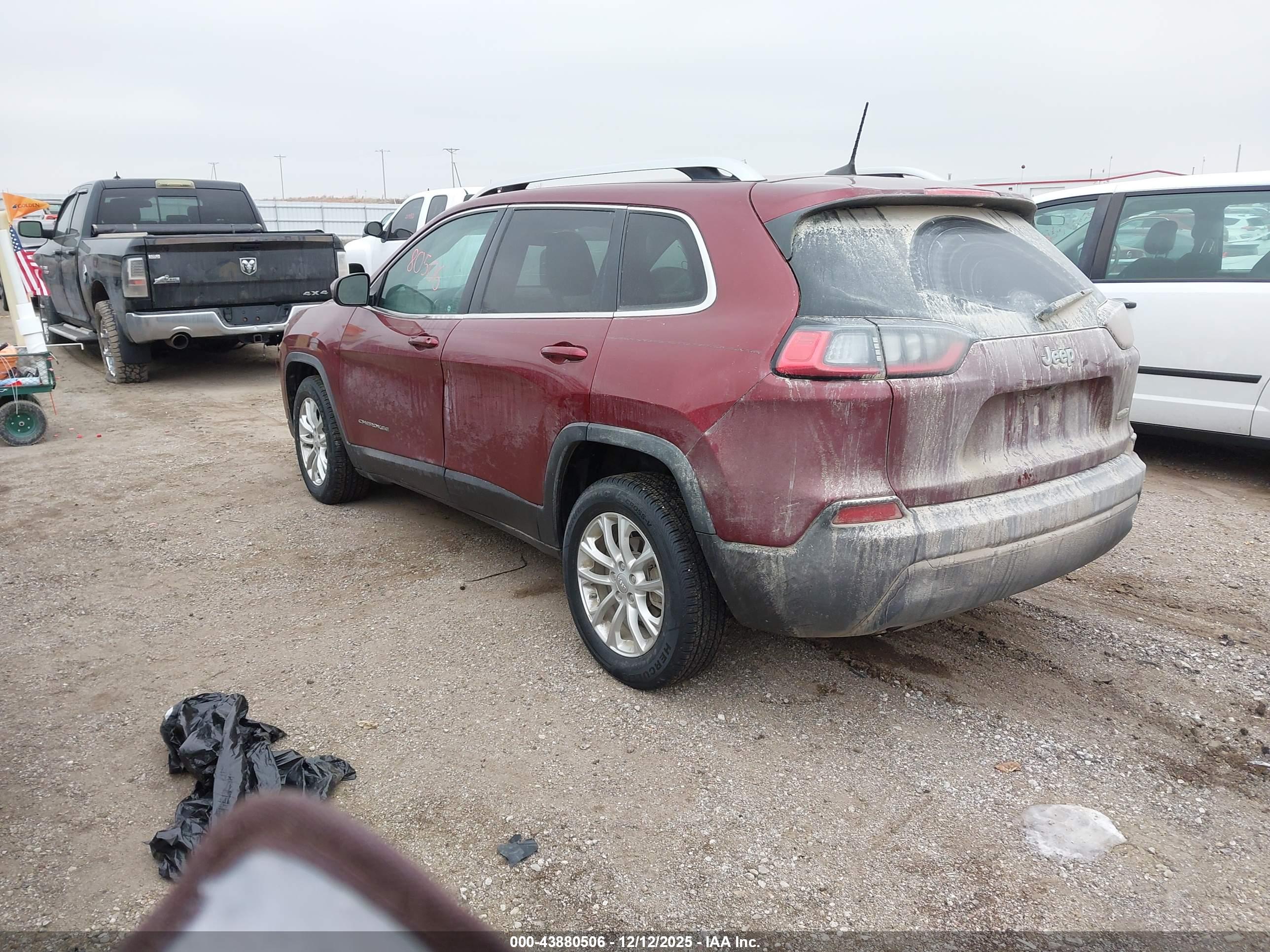 JEEP CHEROKEE image 3