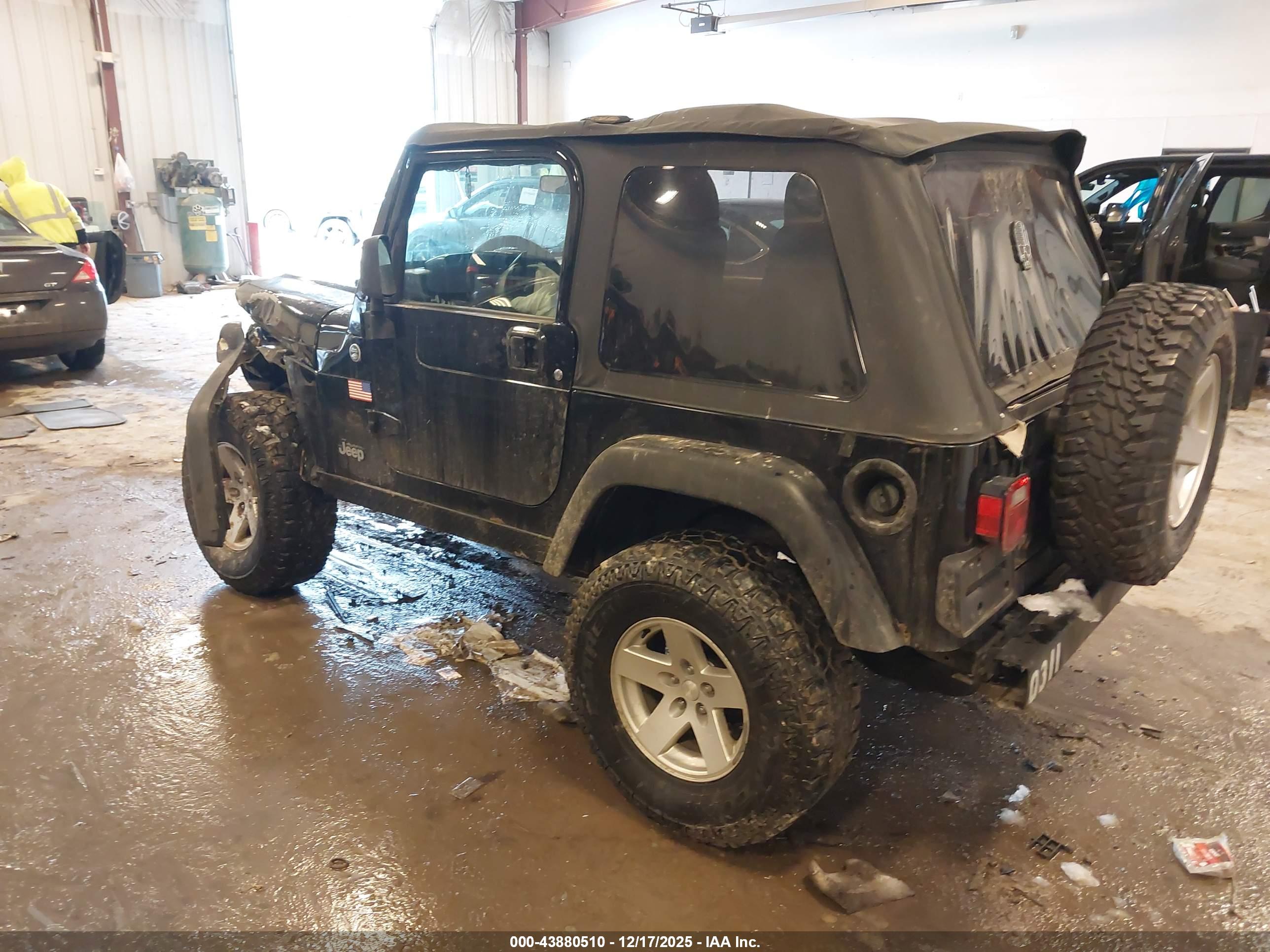 JEEP WRANGLER image 3