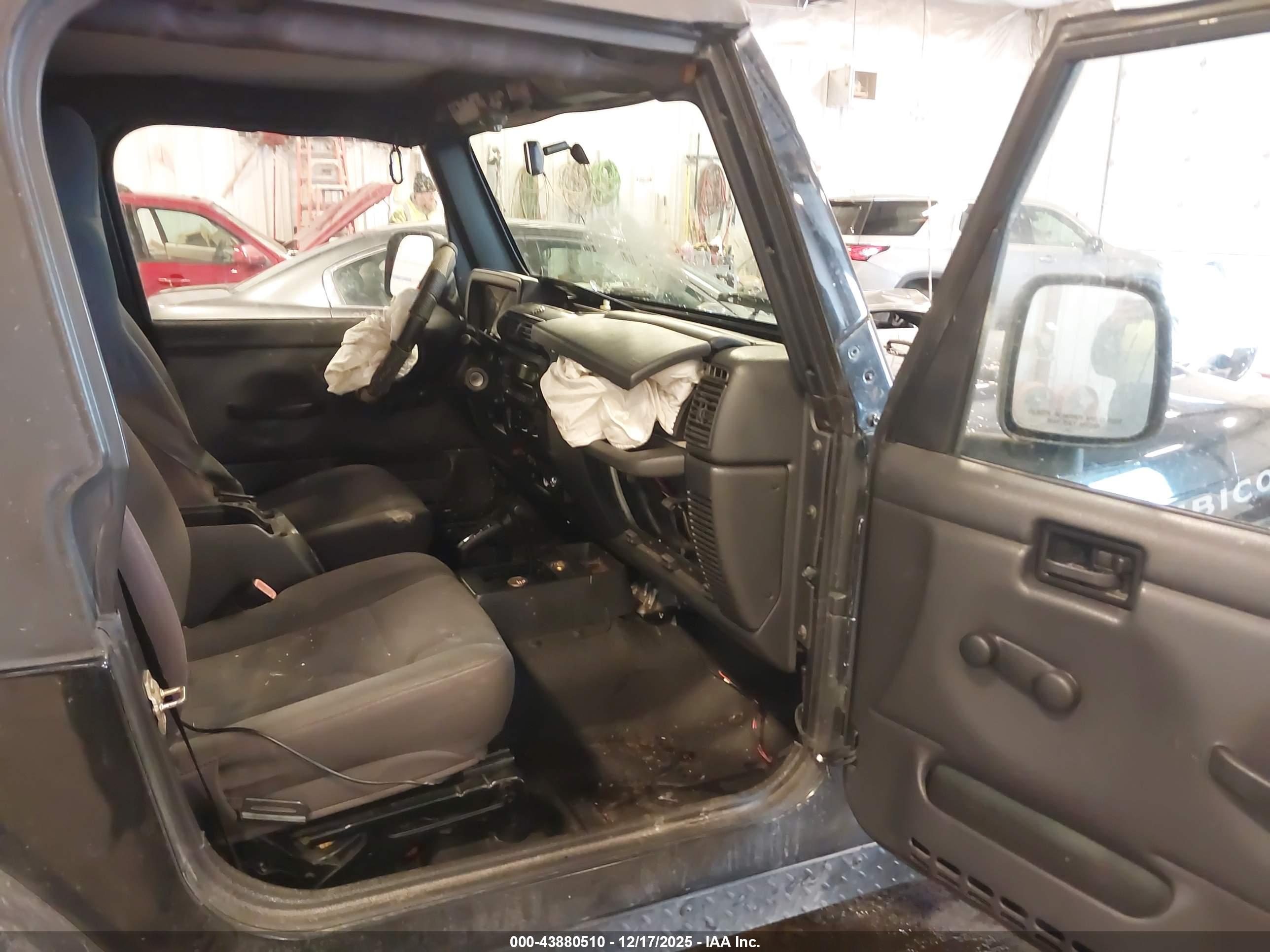 JEEP WRANGLER image 5
