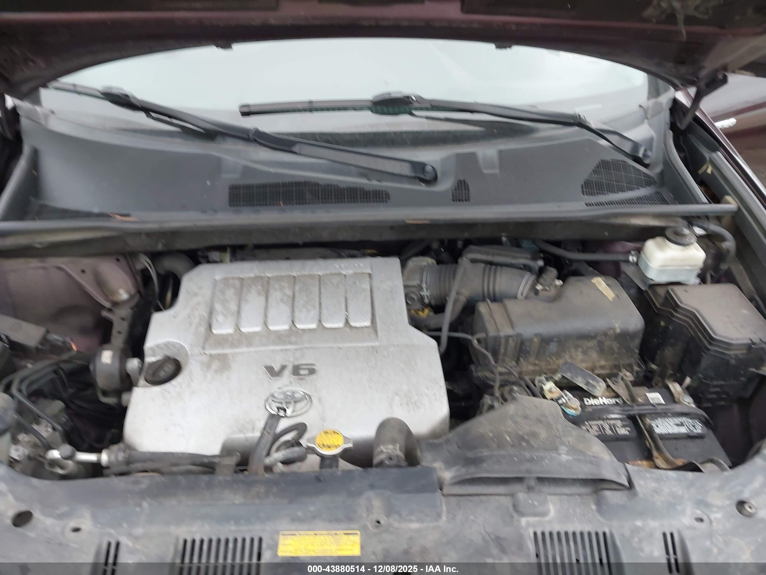 TOYOTA HIGHLANDER image 10