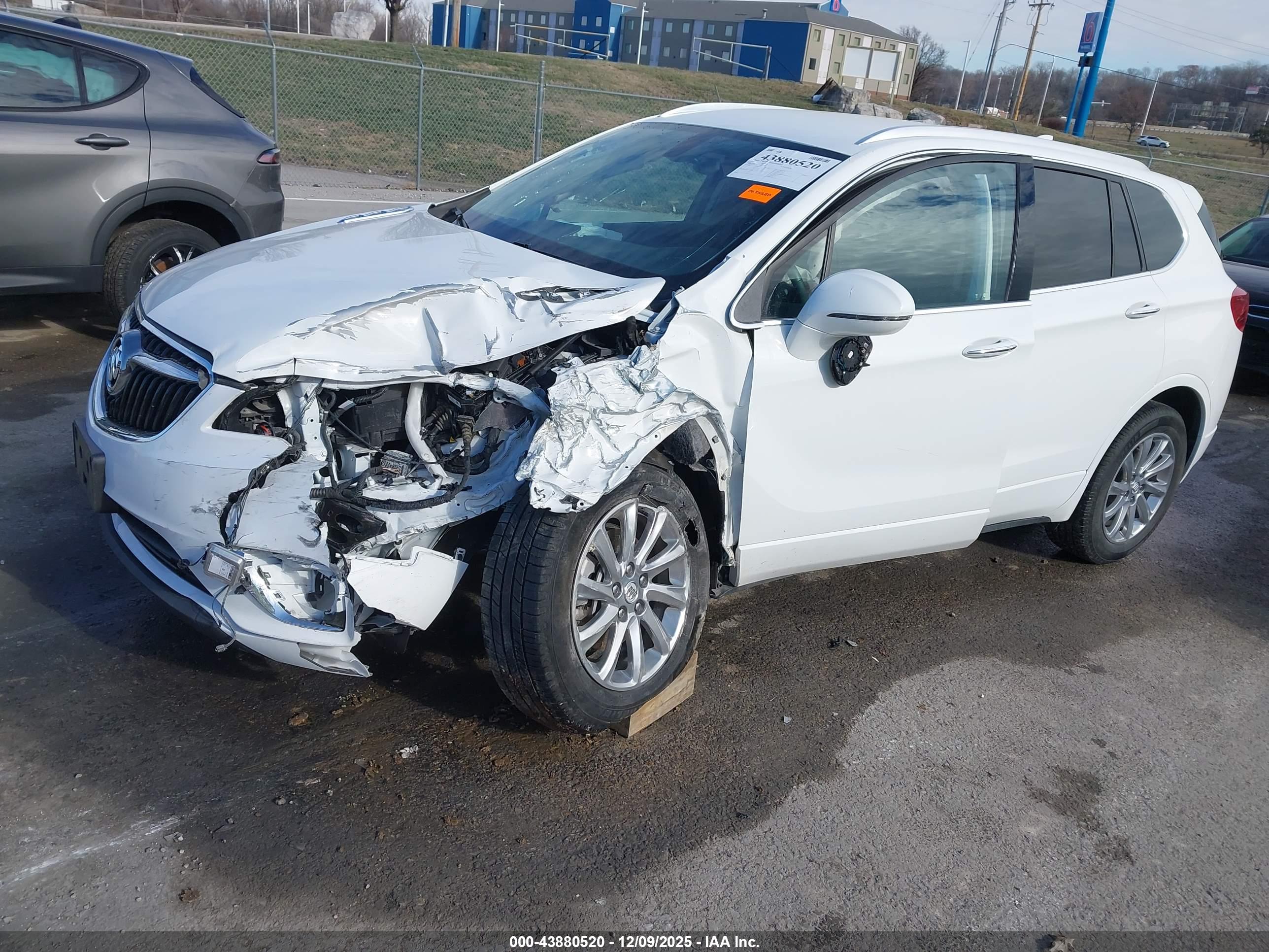 BUICK ENVISION image 2
