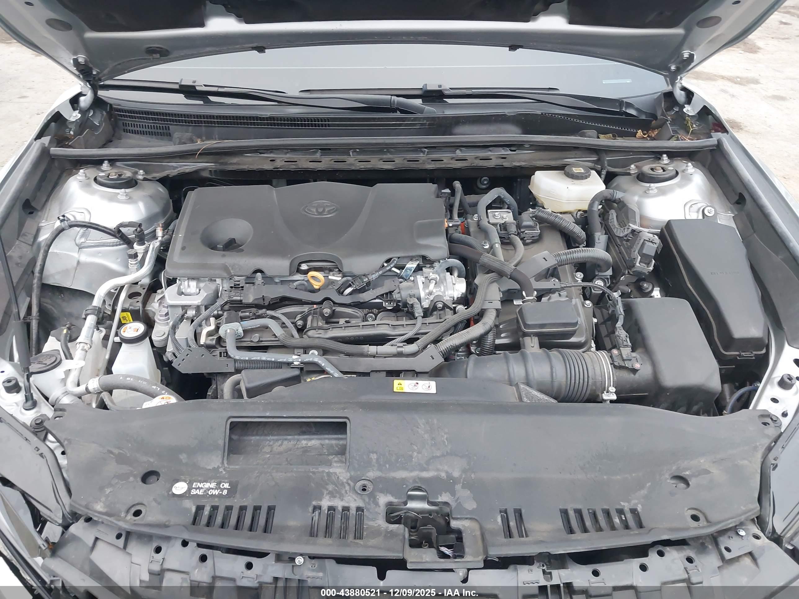 TOYOTA CAMRY image 10