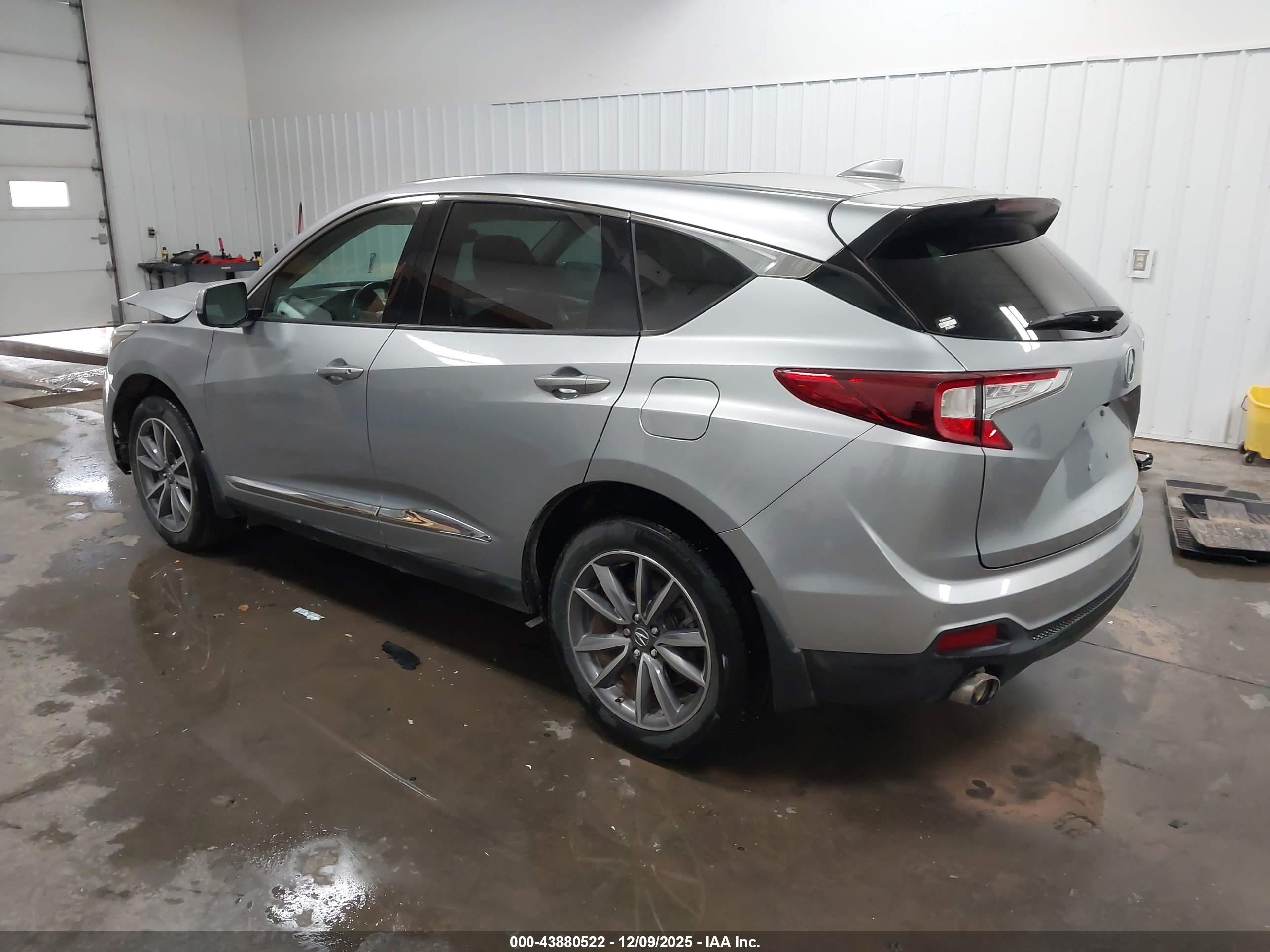 ACURA RDX image 3