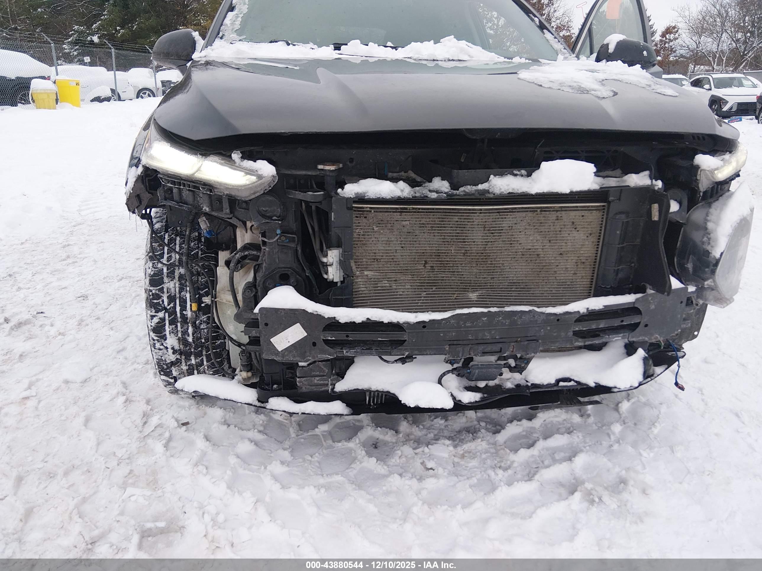 HYUNDAI SANTA image 6